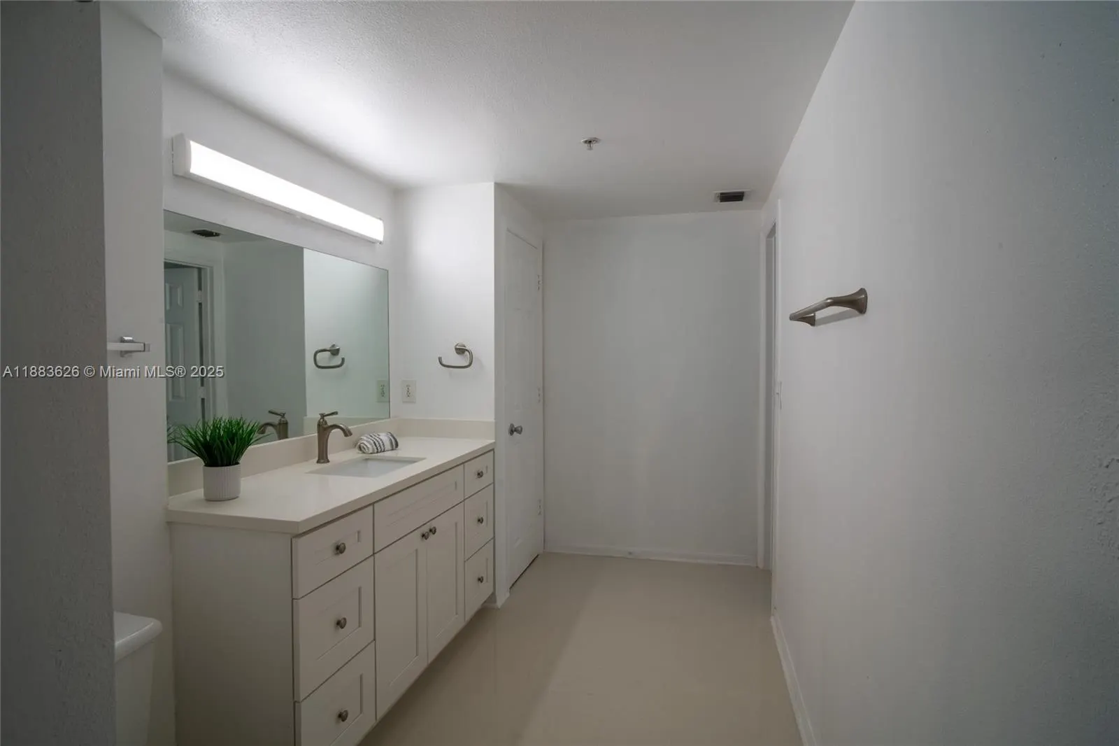 11650 SW 2nd St, #16206