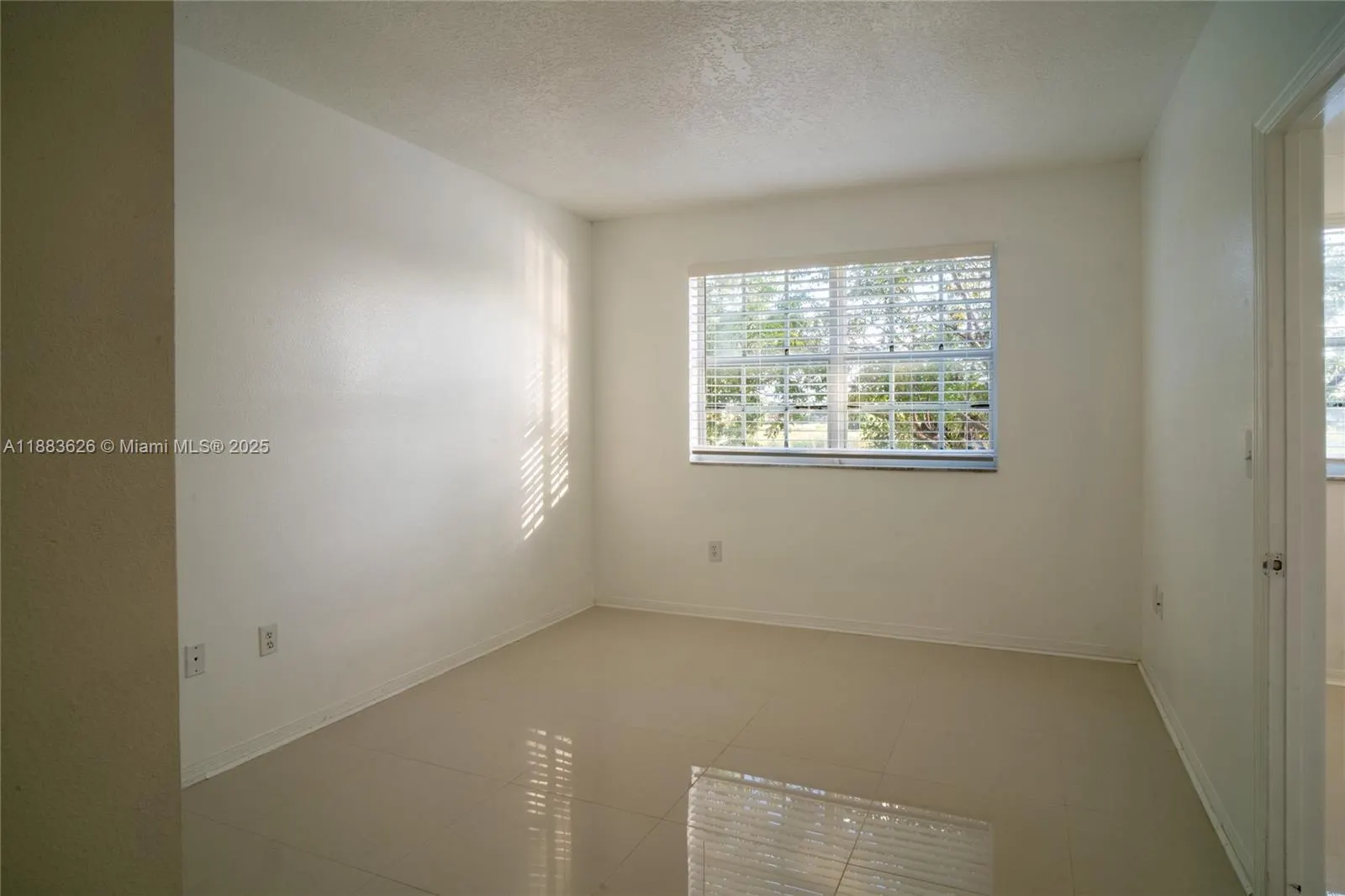 11650 SW 2nd St, #16206