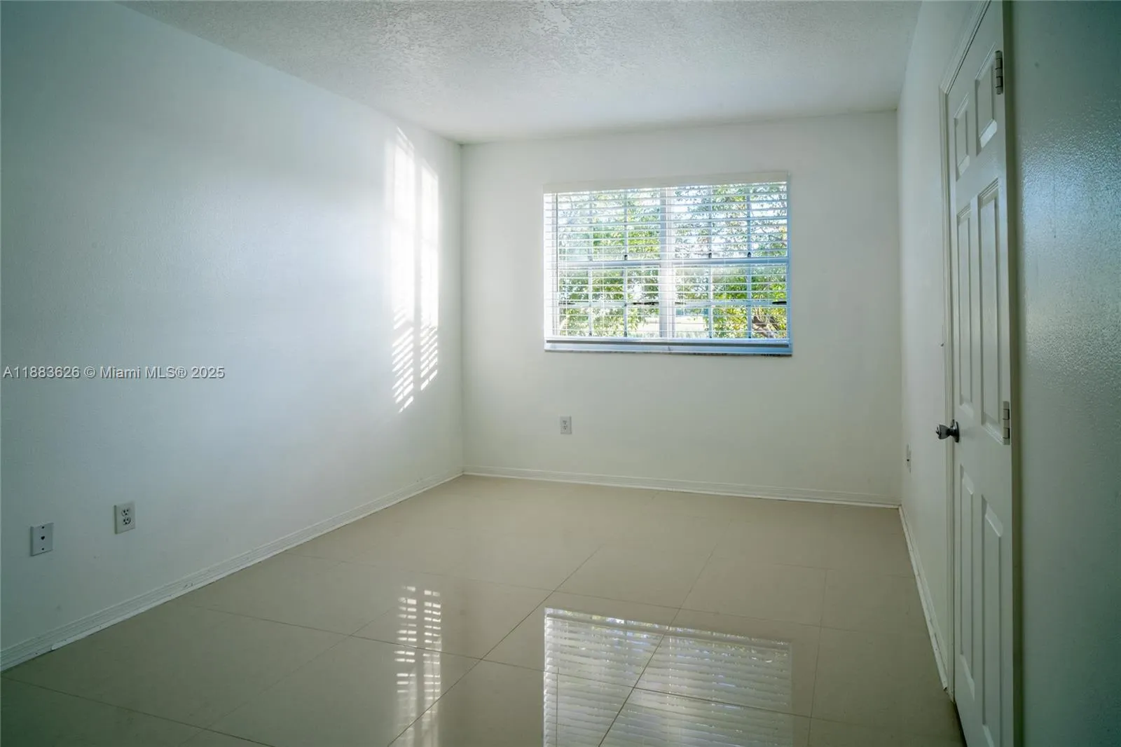 11650 SW 2nd St, #16206