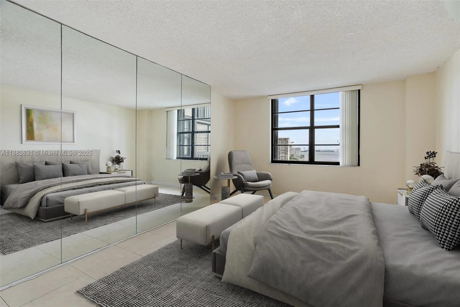 2333 Brickell Ave, #1207