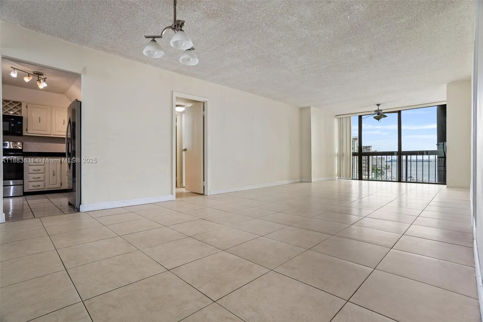 2333 Brickell Ave, #1207