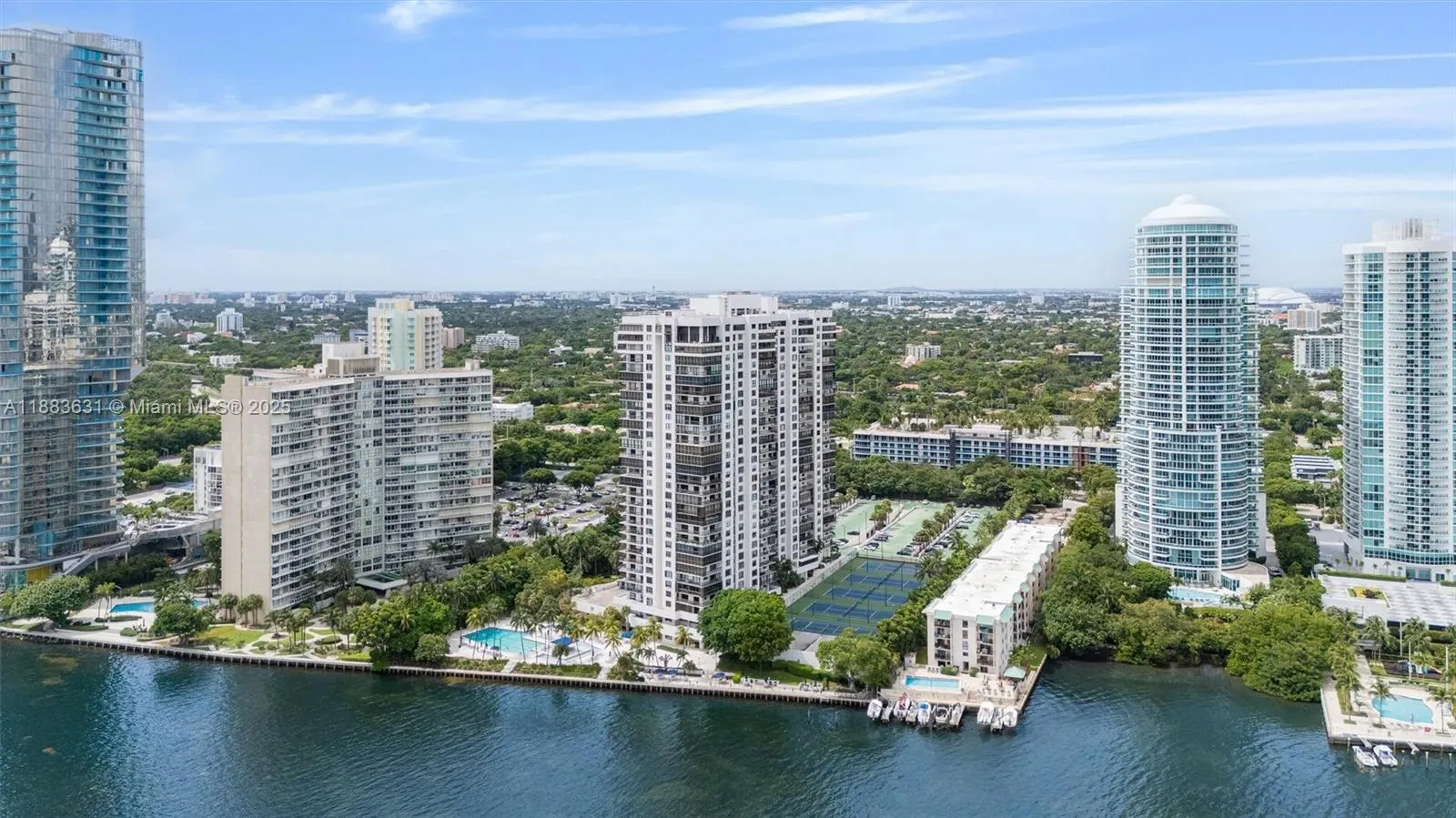 2333 Brickell Ave, #1207