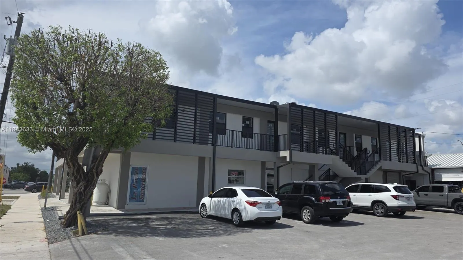 4124 E 8th Ct, #5
