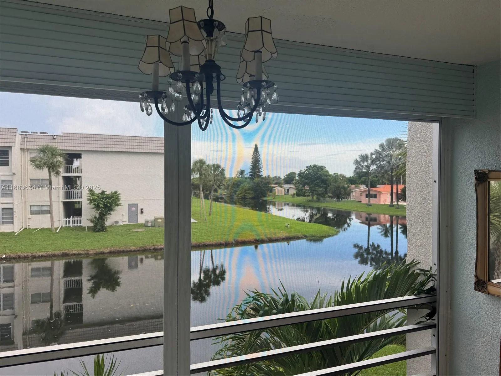 8595 Sunrise Lakes Blvd, #206