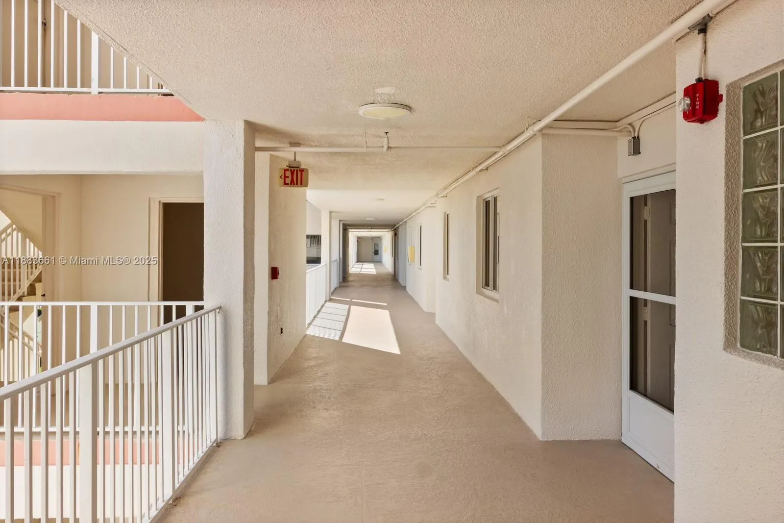 18260 N Bay Rd, #516
