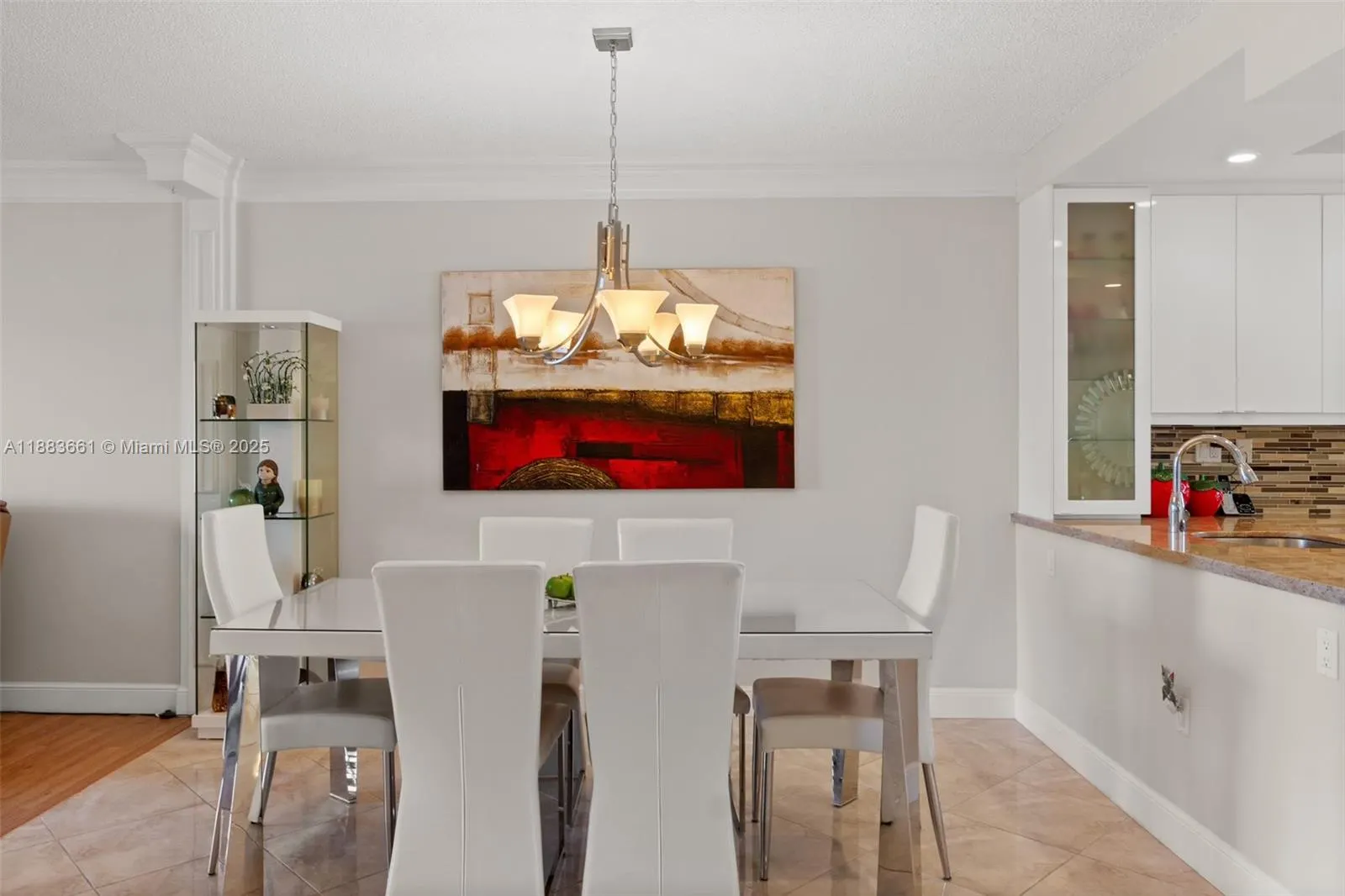 18260 N Bay Rd, #516