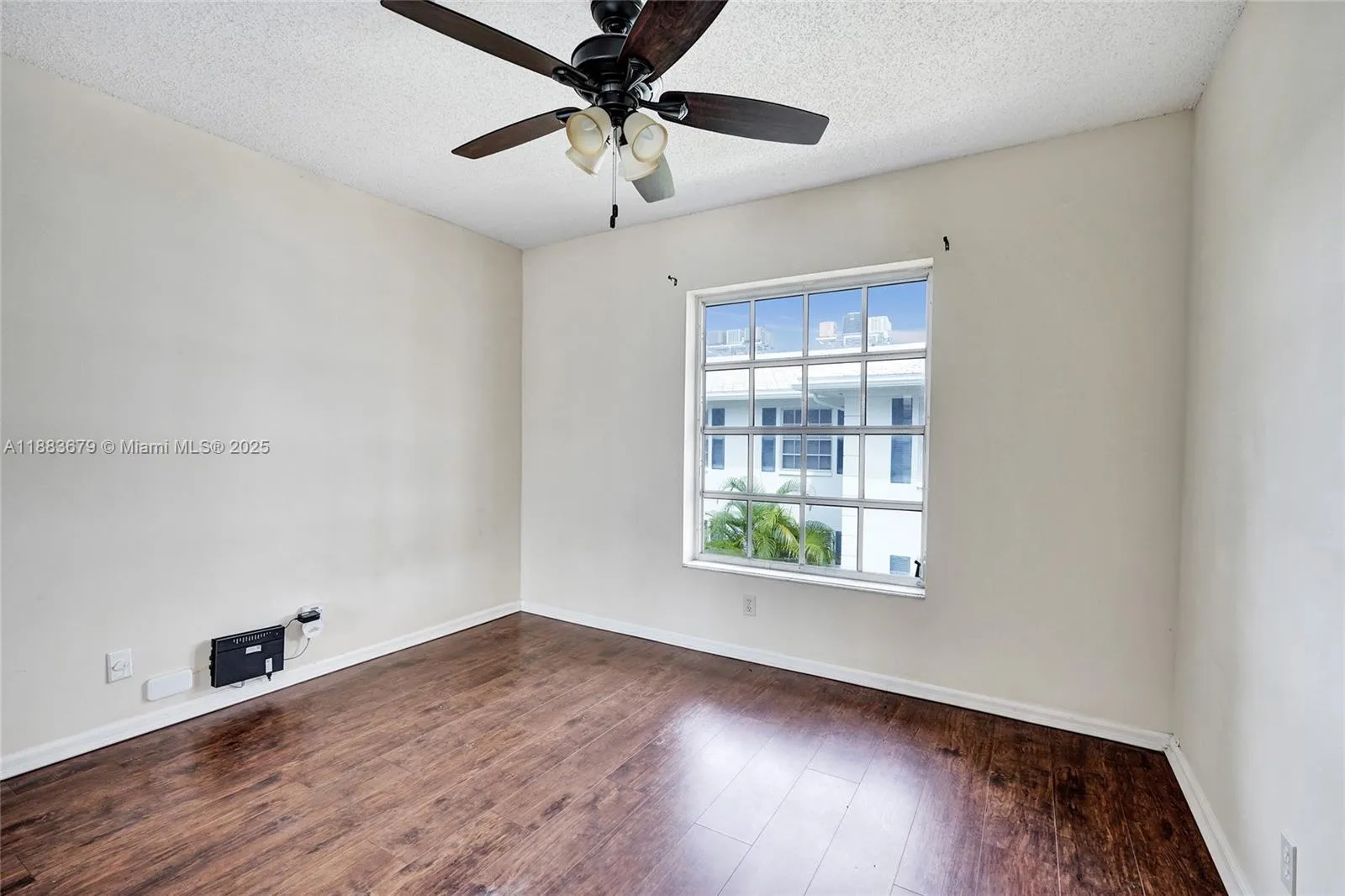 2181 NE 67th St, #622