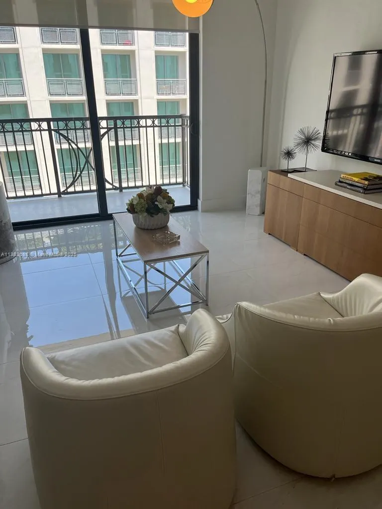 301 Altara Ave, #805