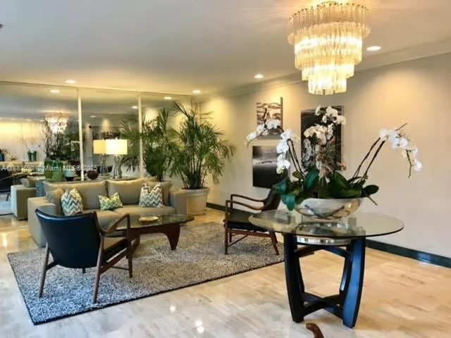 1408 Brickell Bay Dr, #307