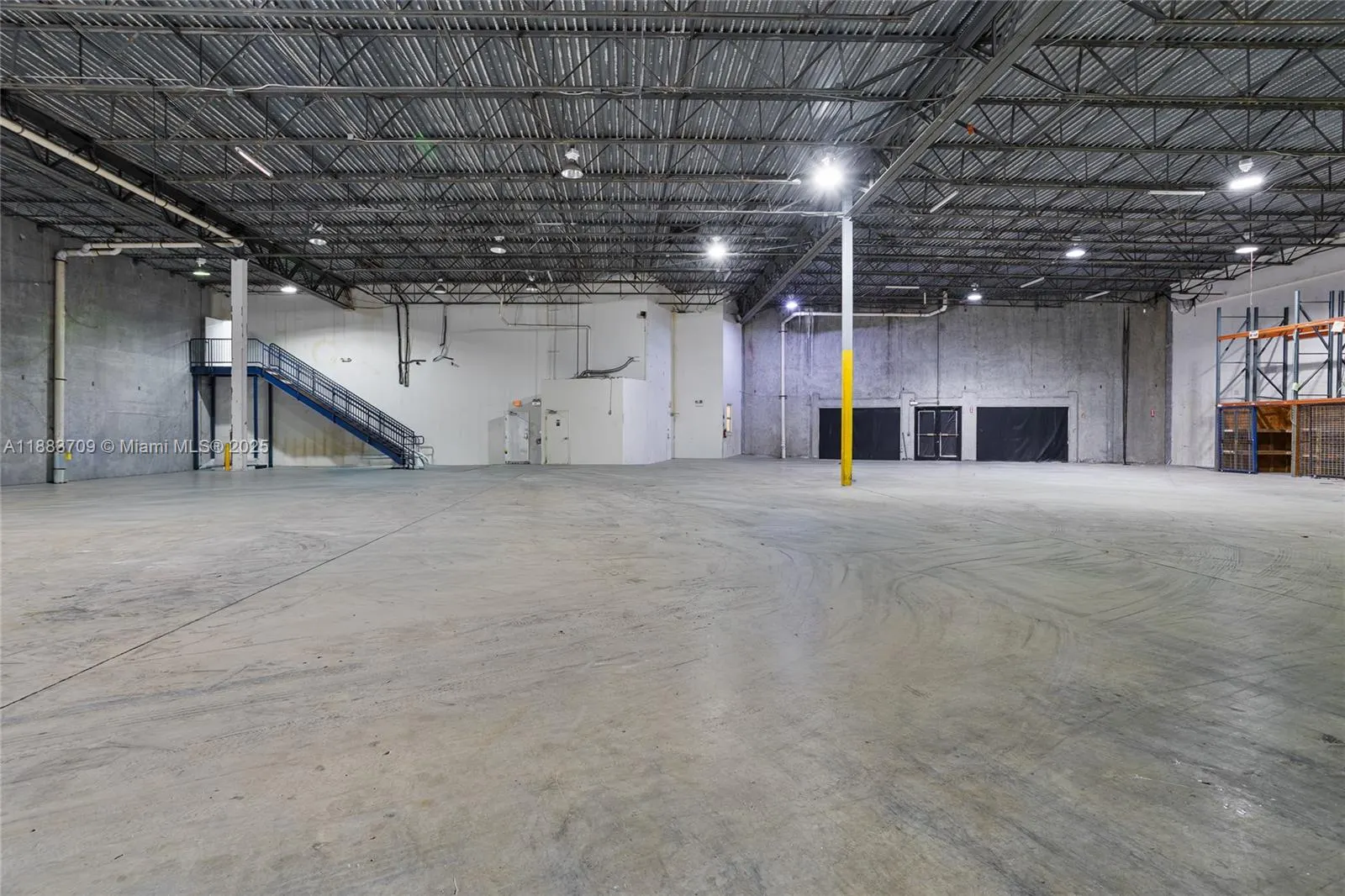 10380 NW 53rd St
