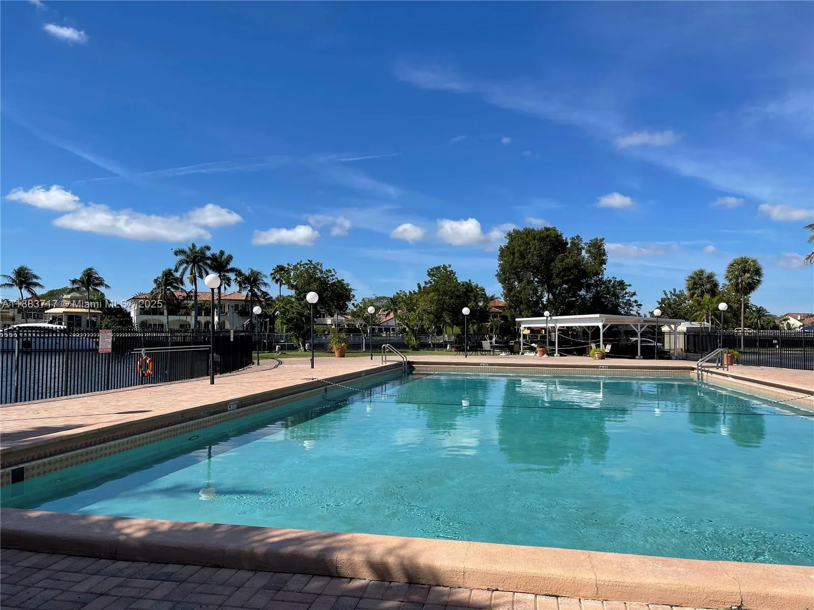 601 Three Islands Blvd, #314