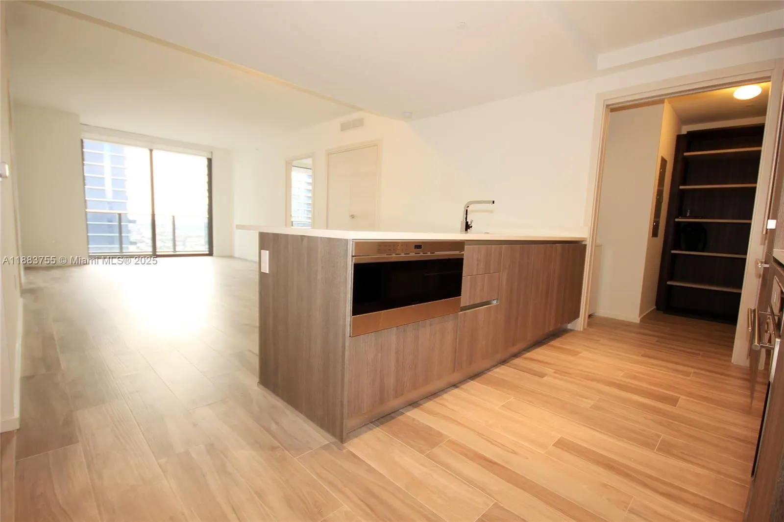 801 S Miami Ave, #3710