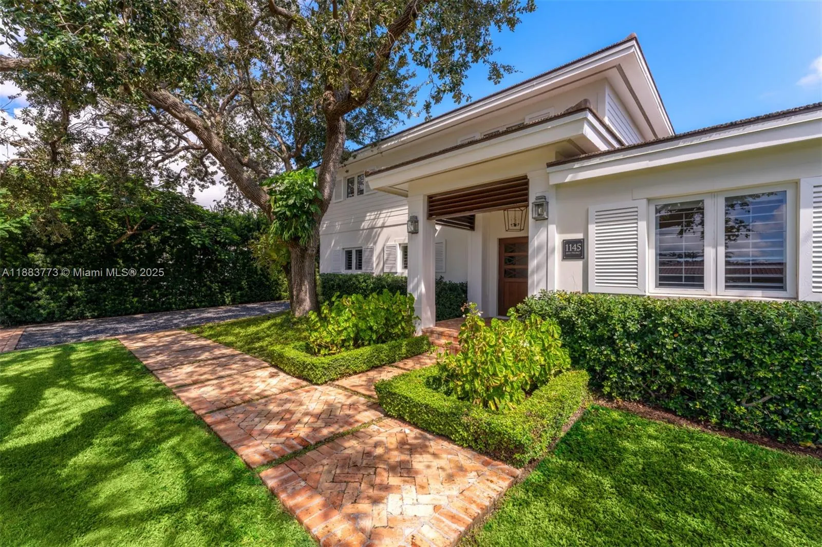 1145 San Pedro Ave