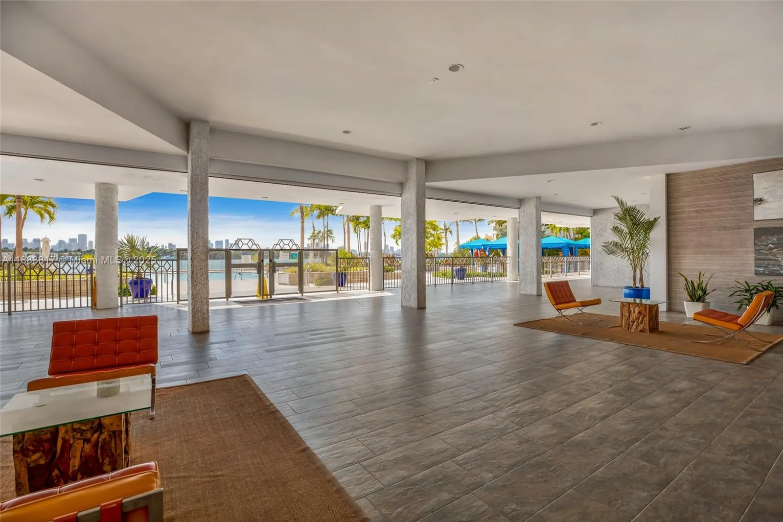800 West Ave, #338
