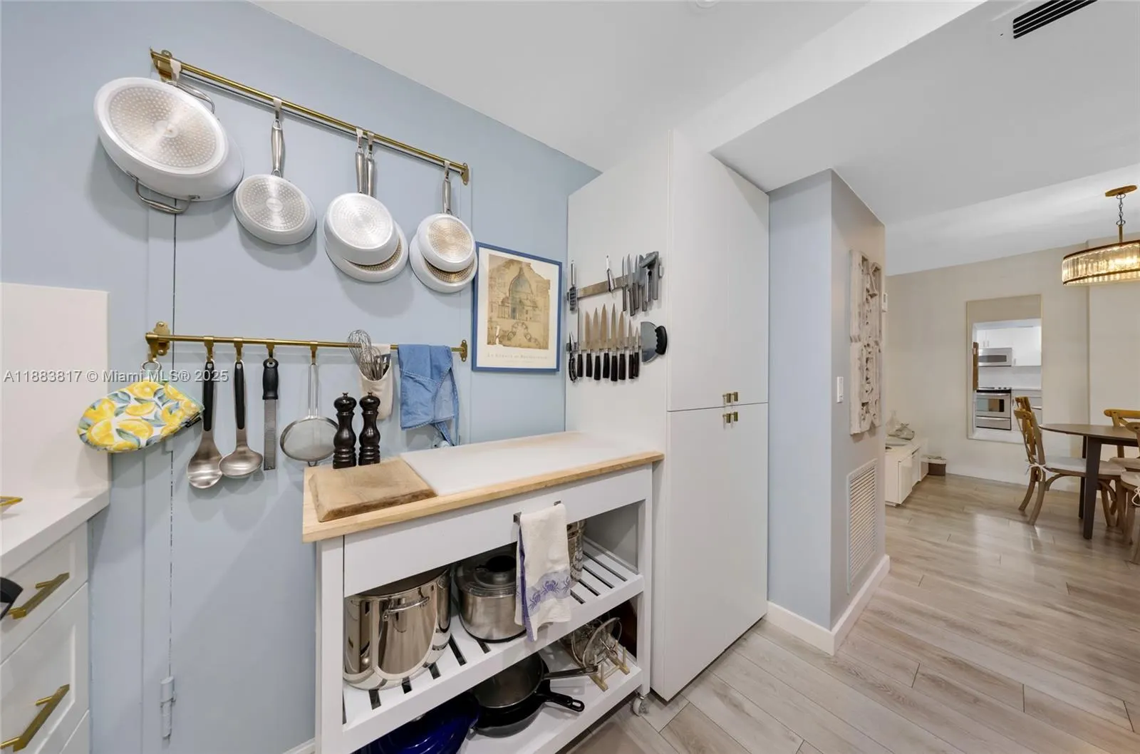 800 West Ave, #338