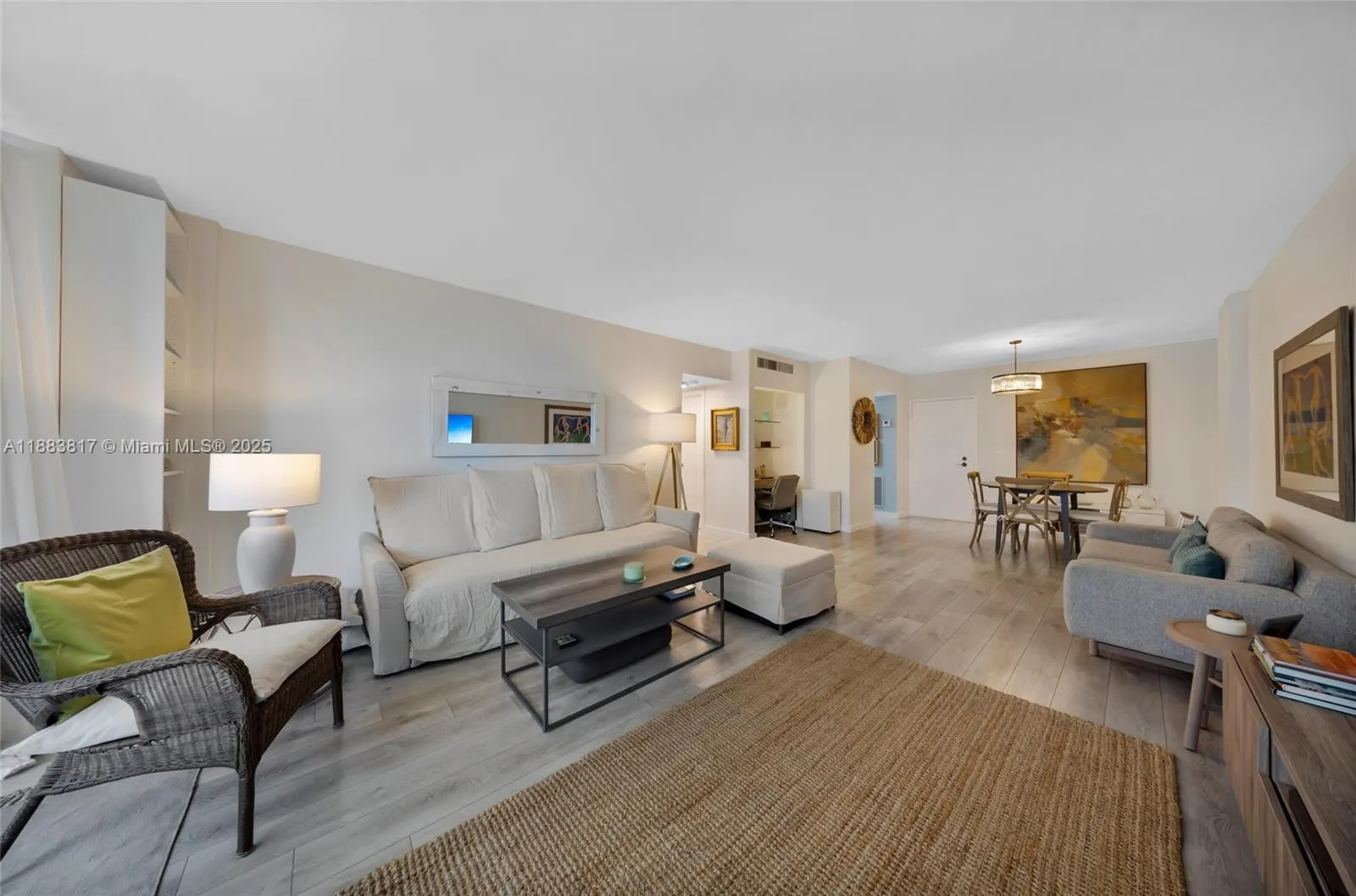 800 West Ave, #338