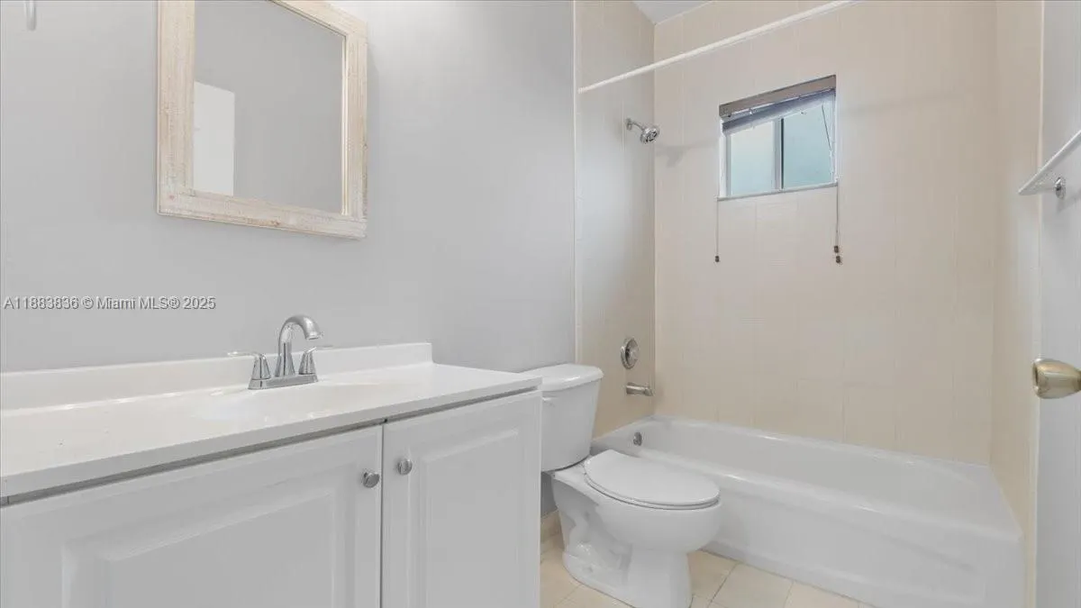 15789 SW 138th Ter, #15789