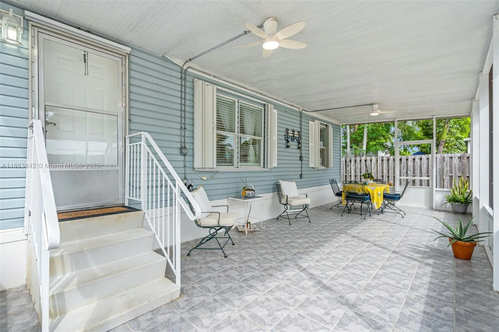 278 King Ave