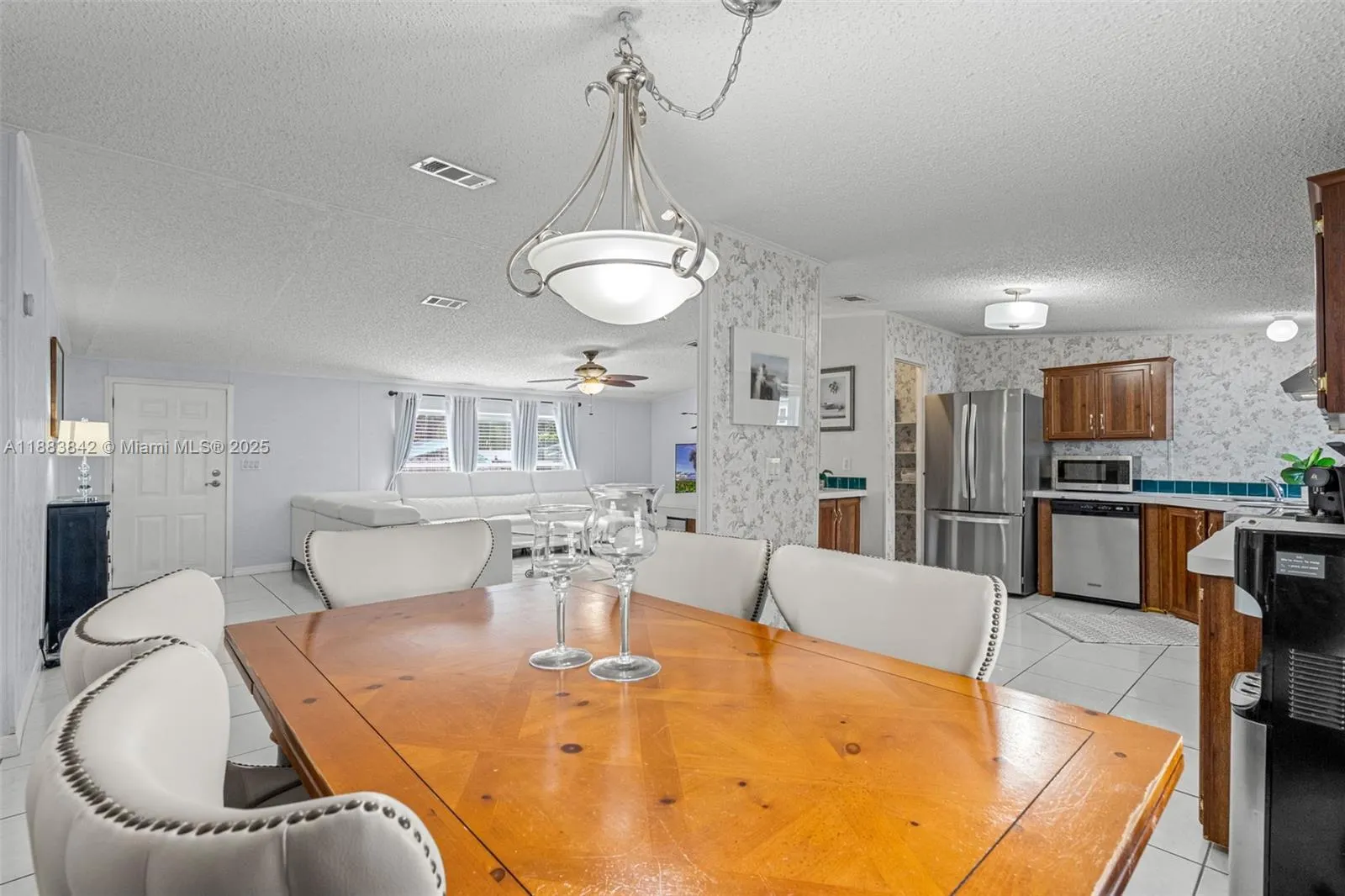 278 King Ave