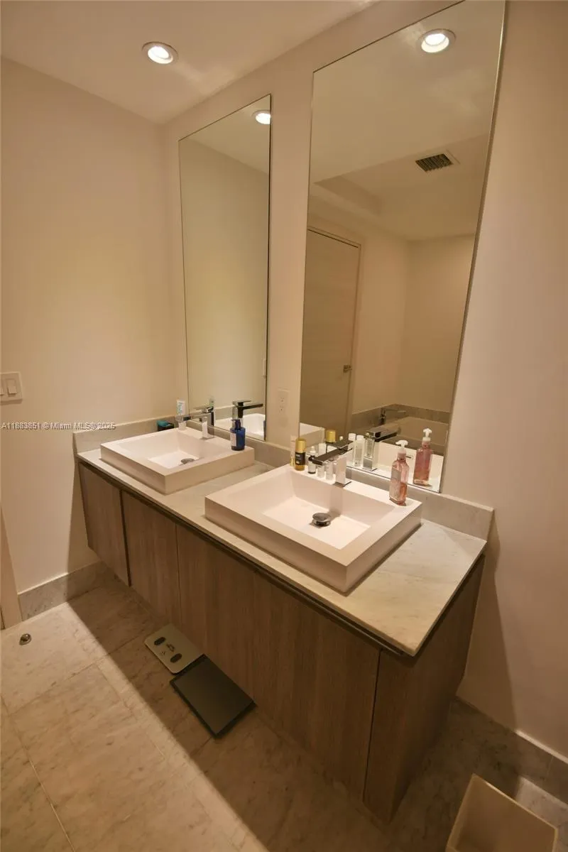 801 S Miami Ave, #3109