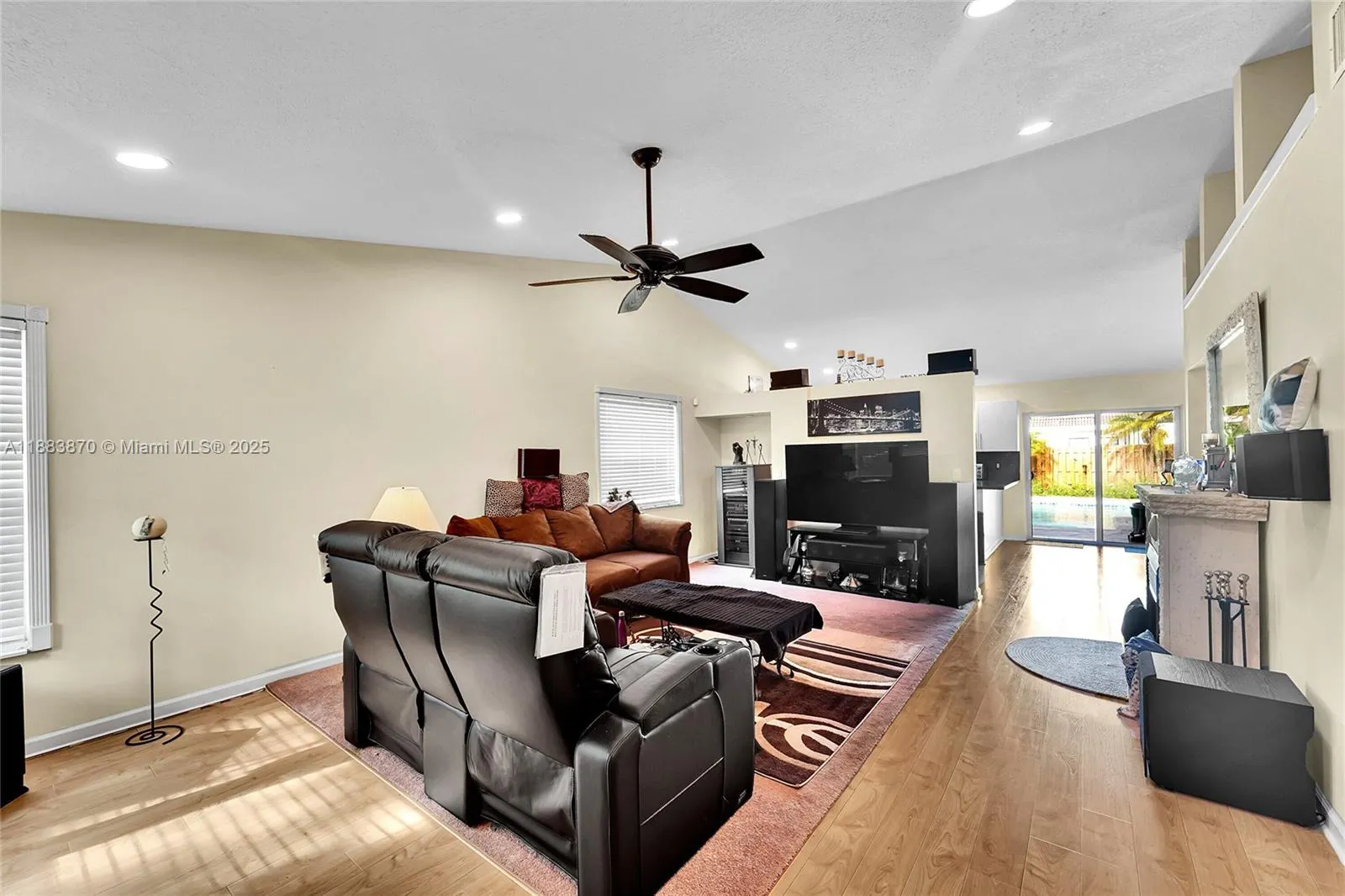 2928 NW 94th Ave