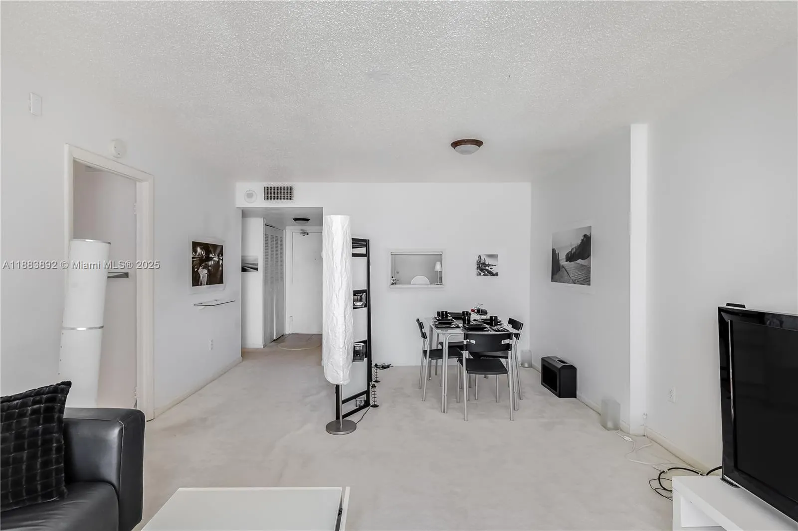 345 Ocean Dr, #707