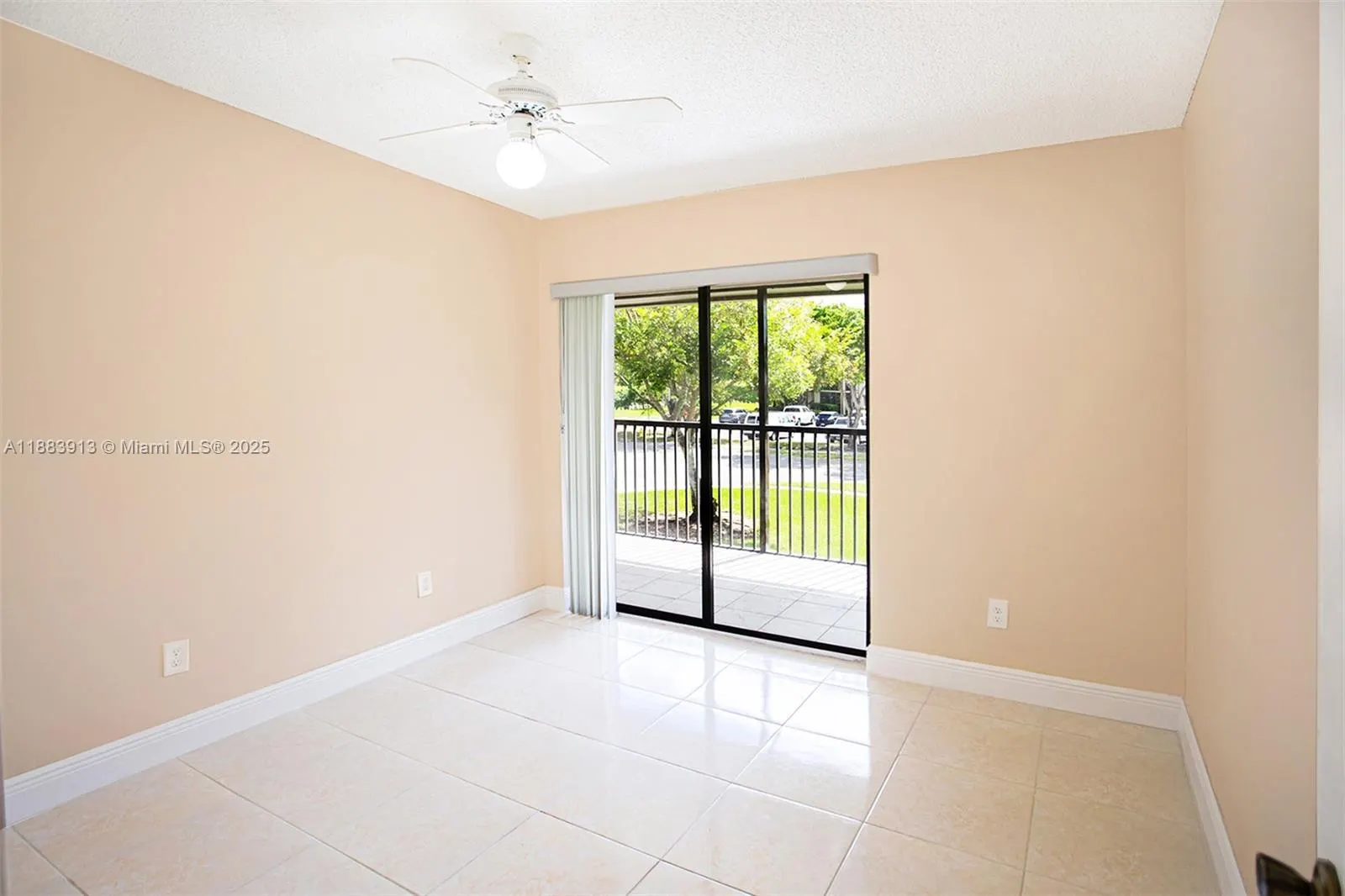 9711 W Mcnab Rd, #203