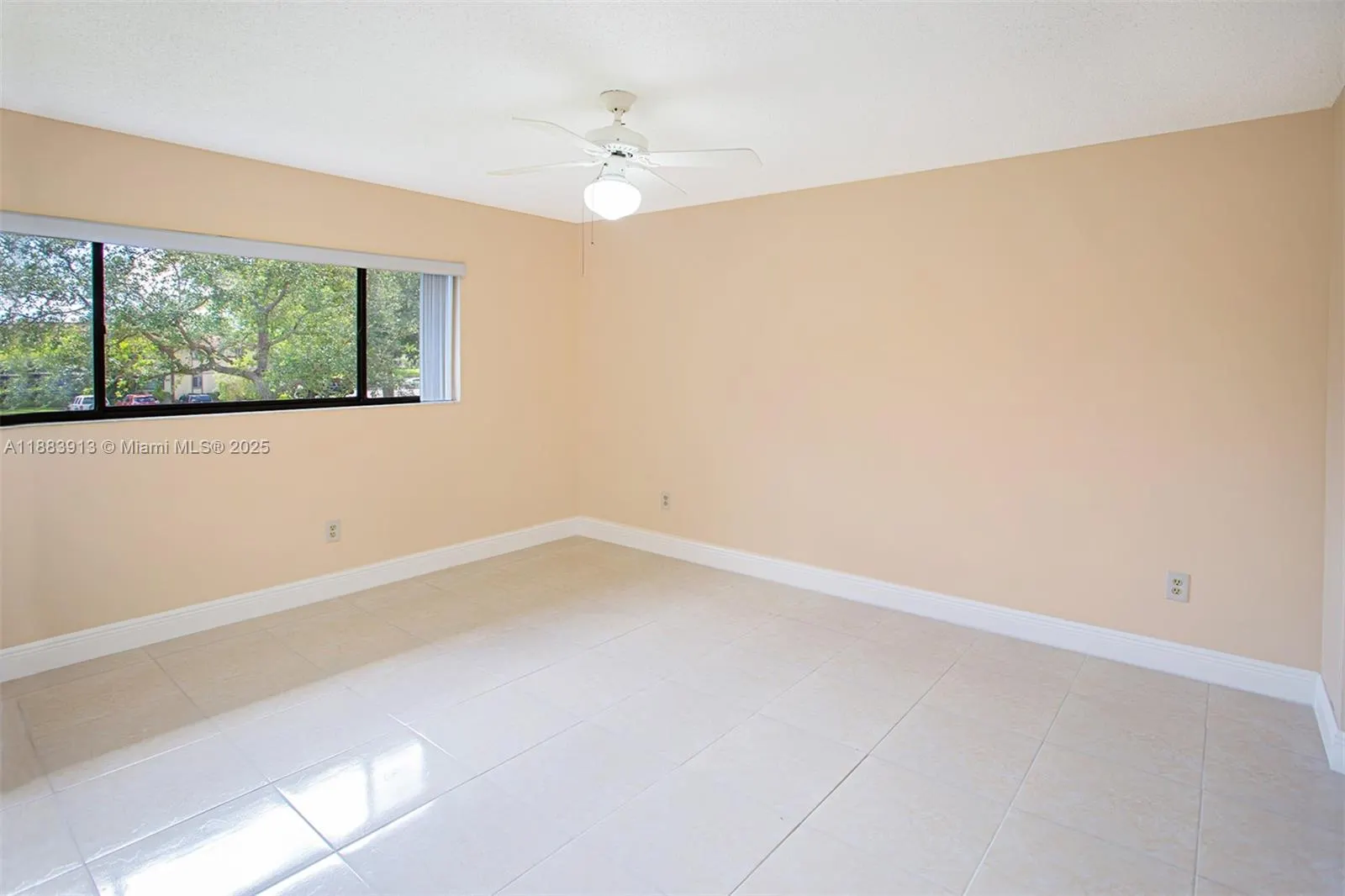 9711 W Mcnab Rd, #203