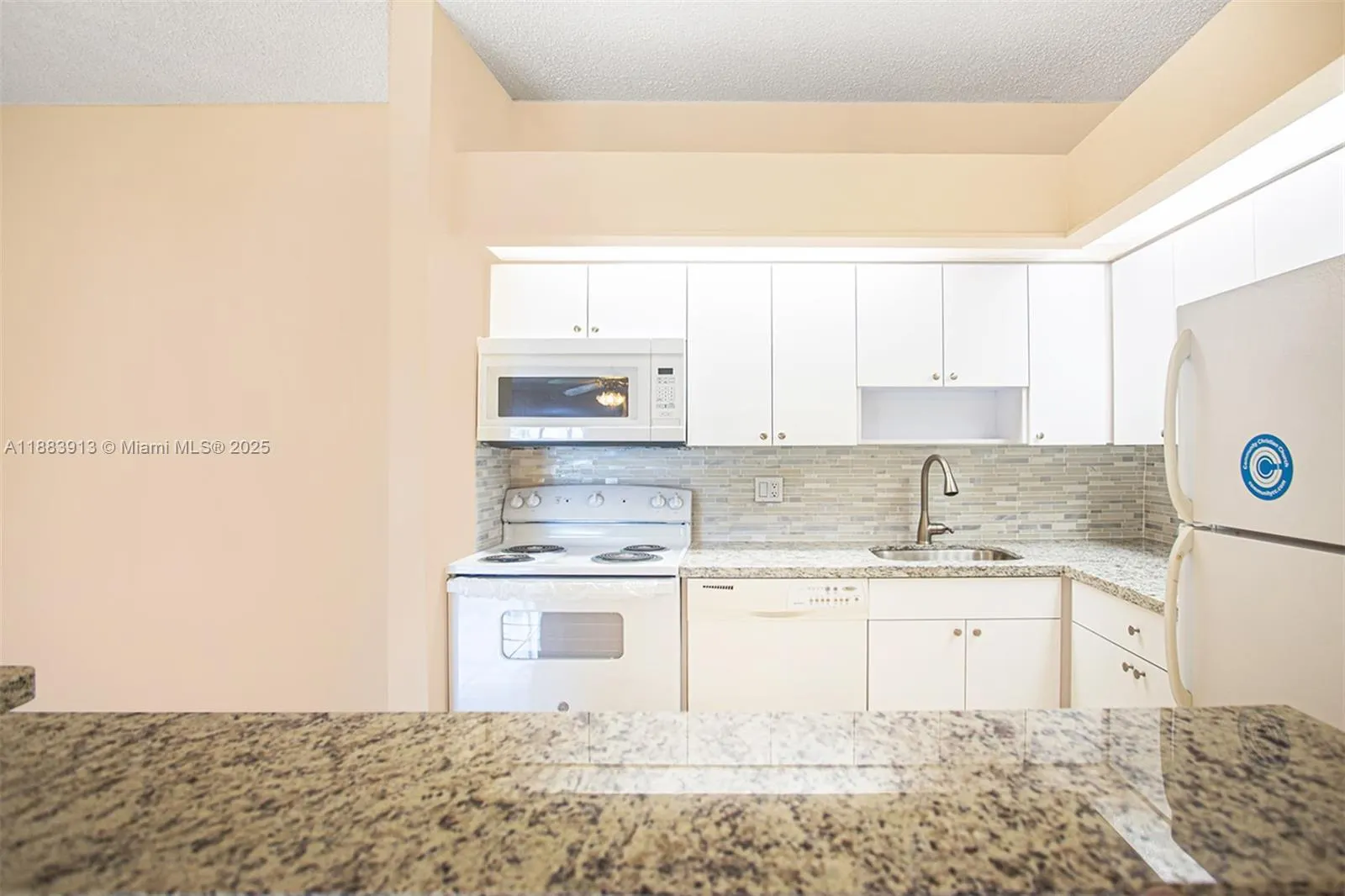 9711 W Mcnab Rd, #203