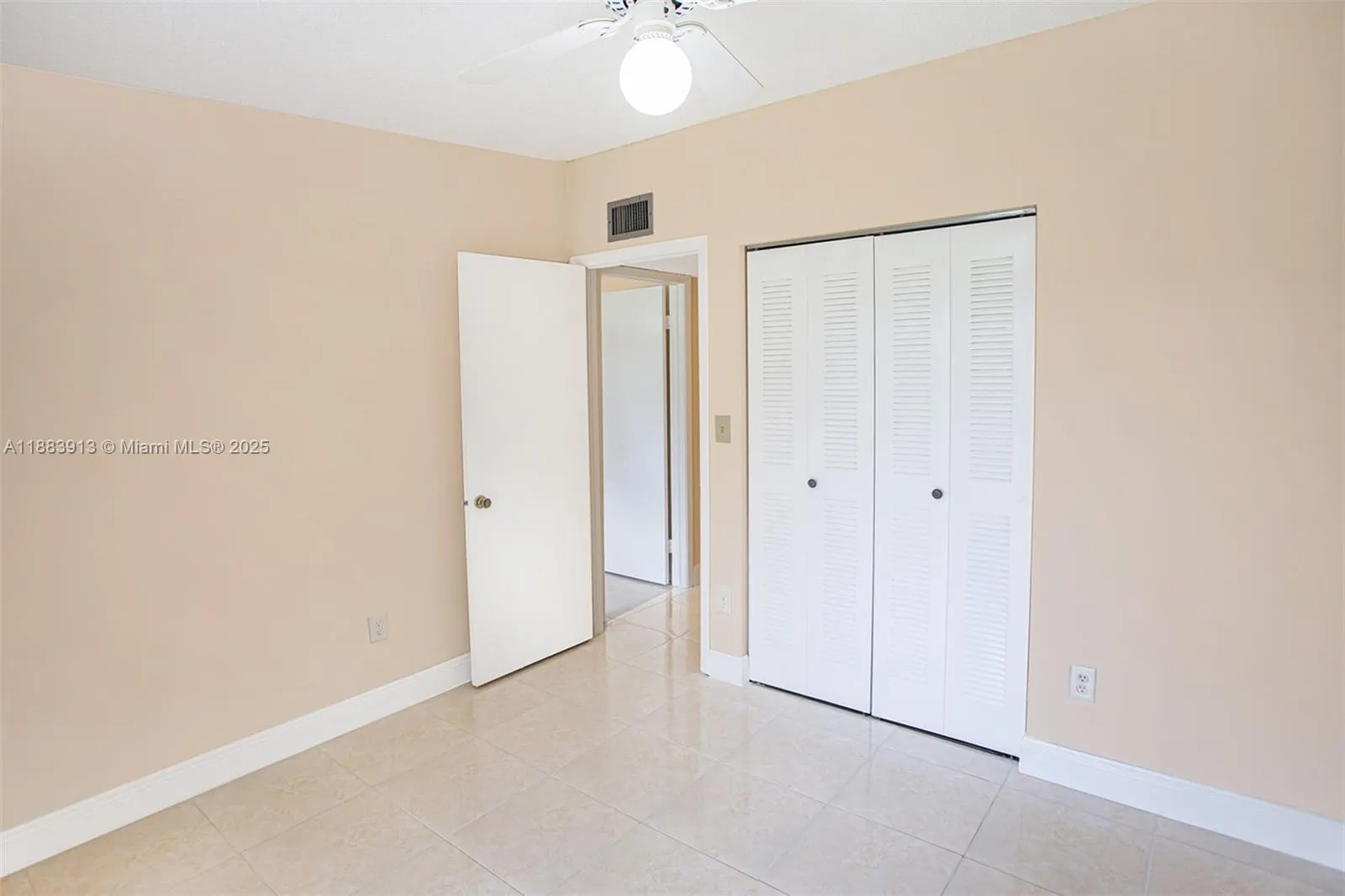 9711 W Mcnab Rd, #203