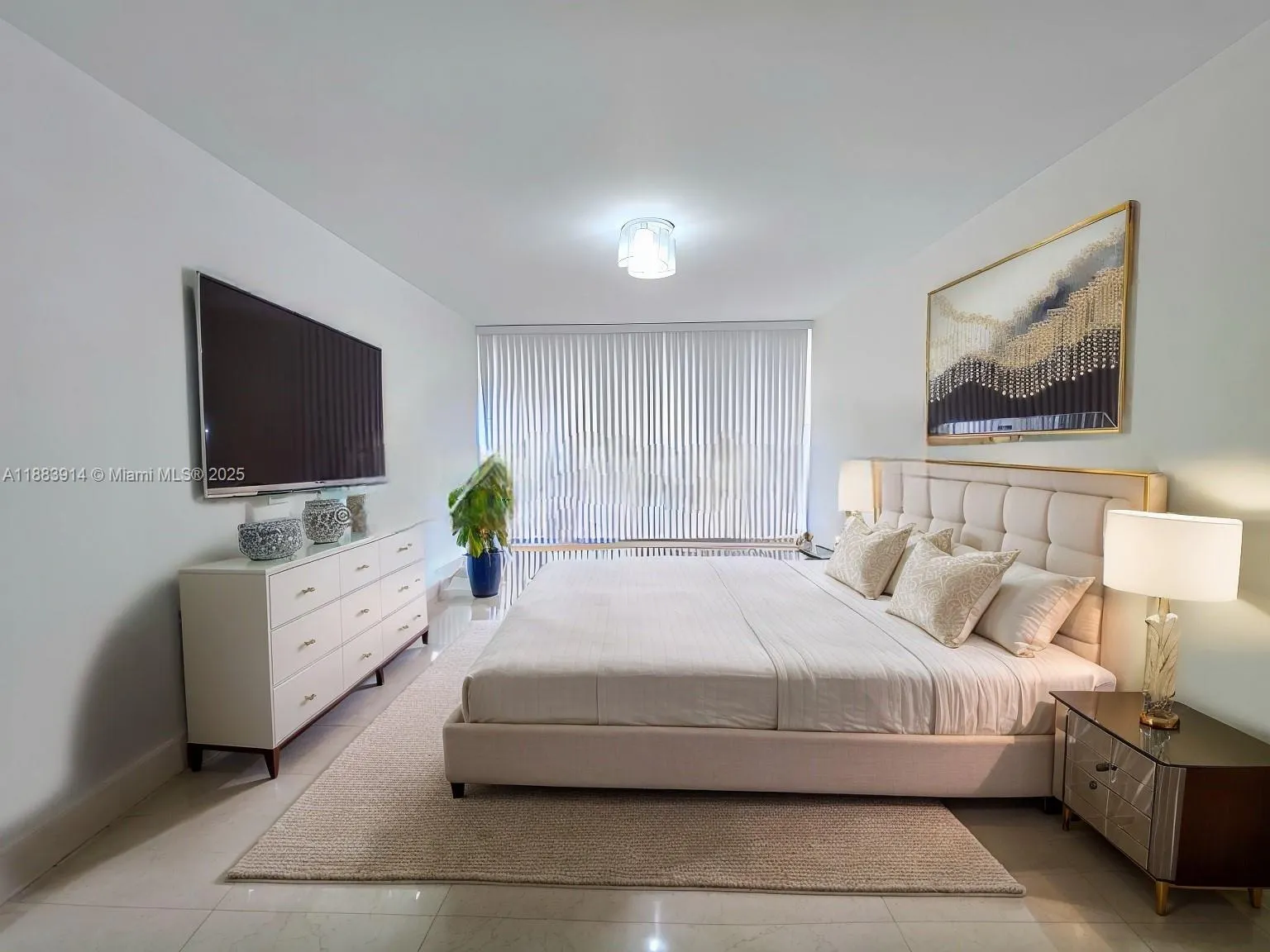 18051 Biscayne Blvd, #1204