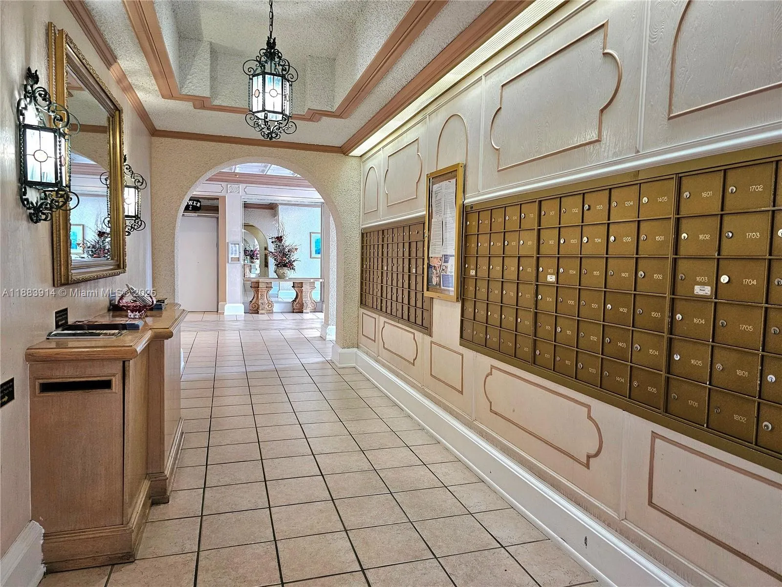 18051 Biscayne Blvd, #1204