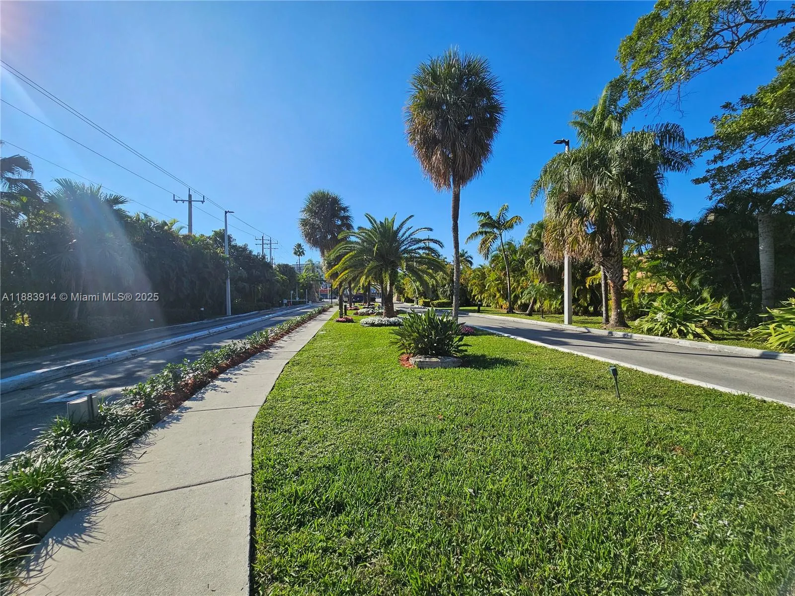 18051 Biscayne Blvd, #1204