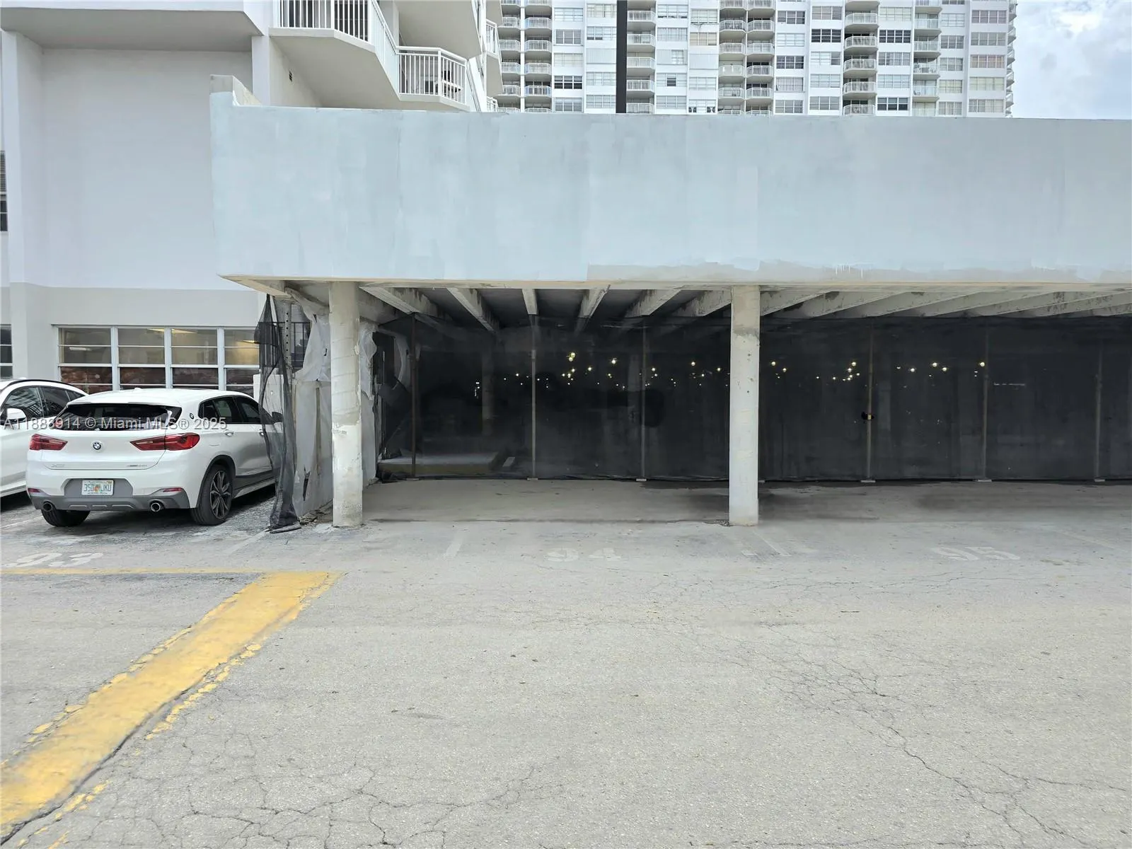 18051 Biscayne Blvd, #1204