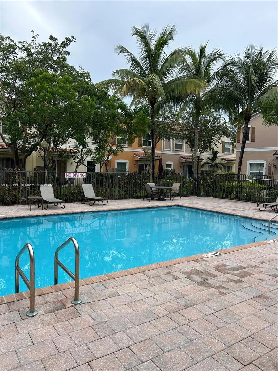12434 Emerald Creek Mnr