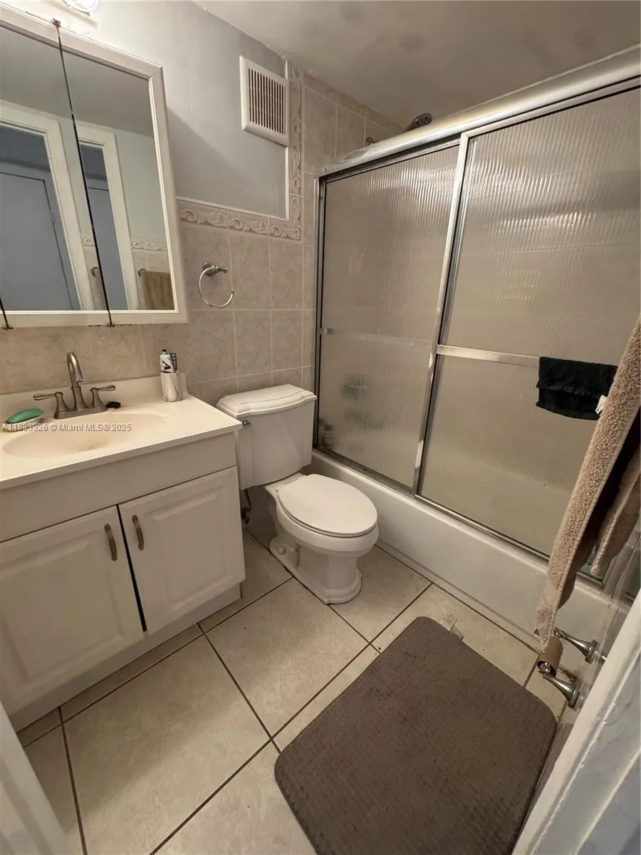 142 NW 91st Ave, #104