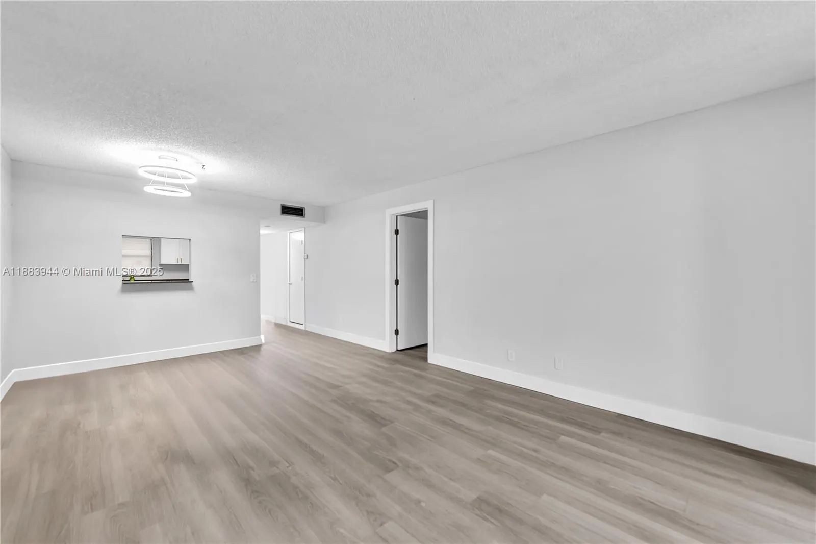 10220 NW 30th Ct, #109