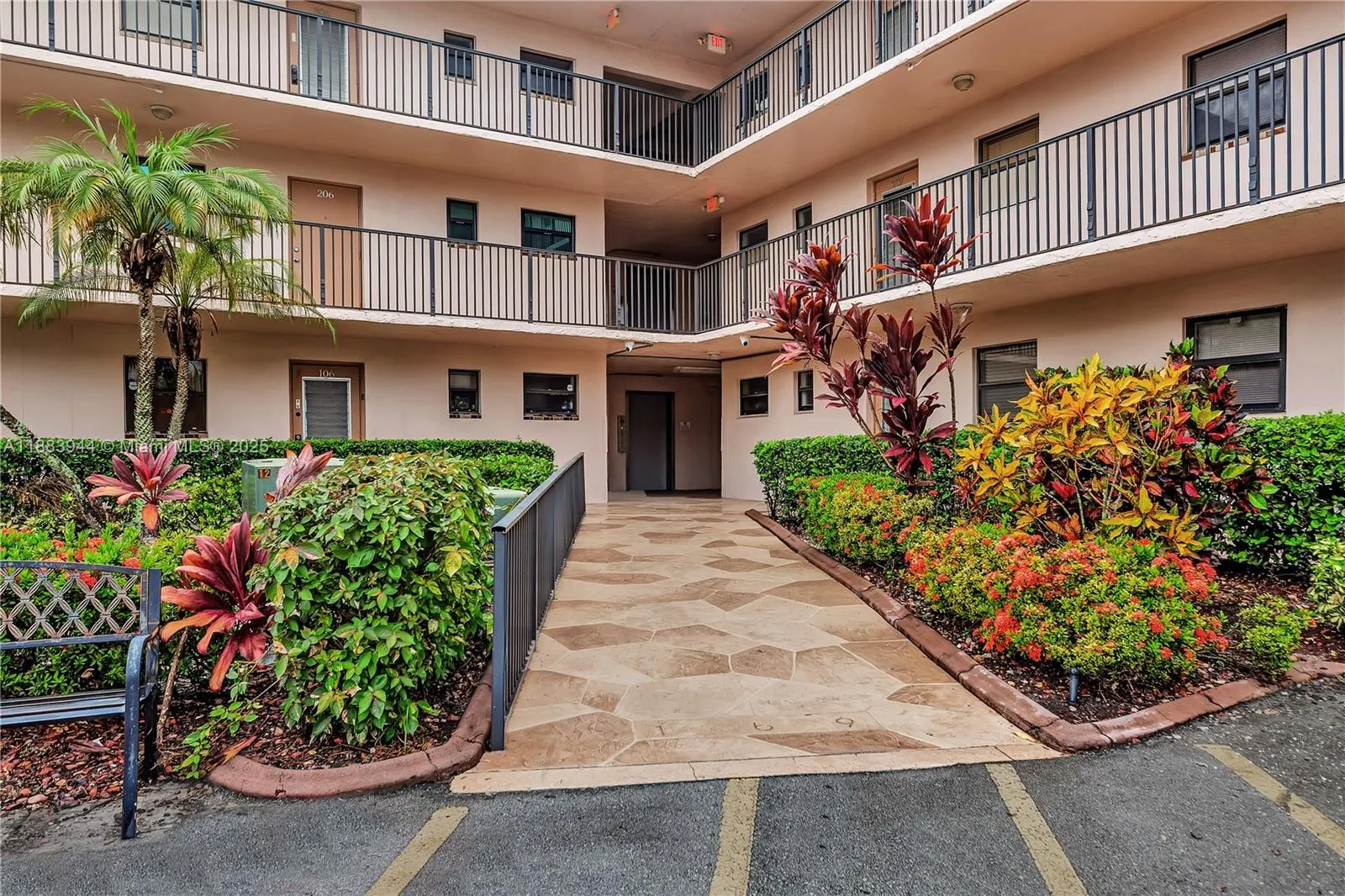 10220 NW 30th Ct, #109