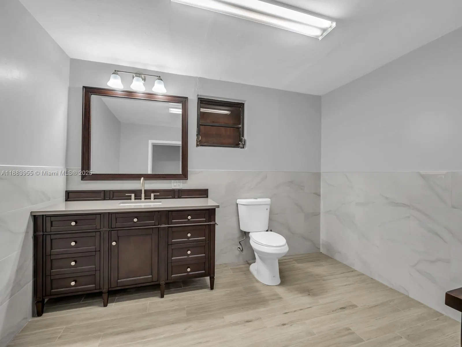 60 NW 60th St