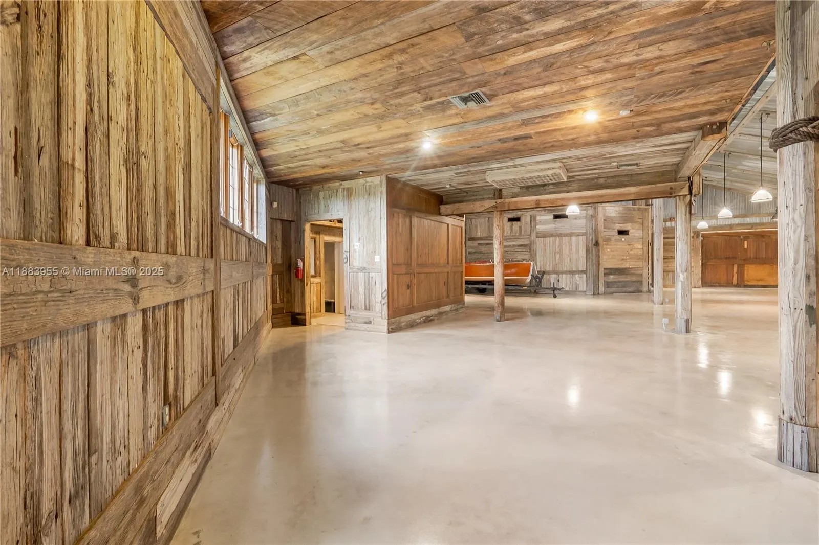 60 NW 60th St