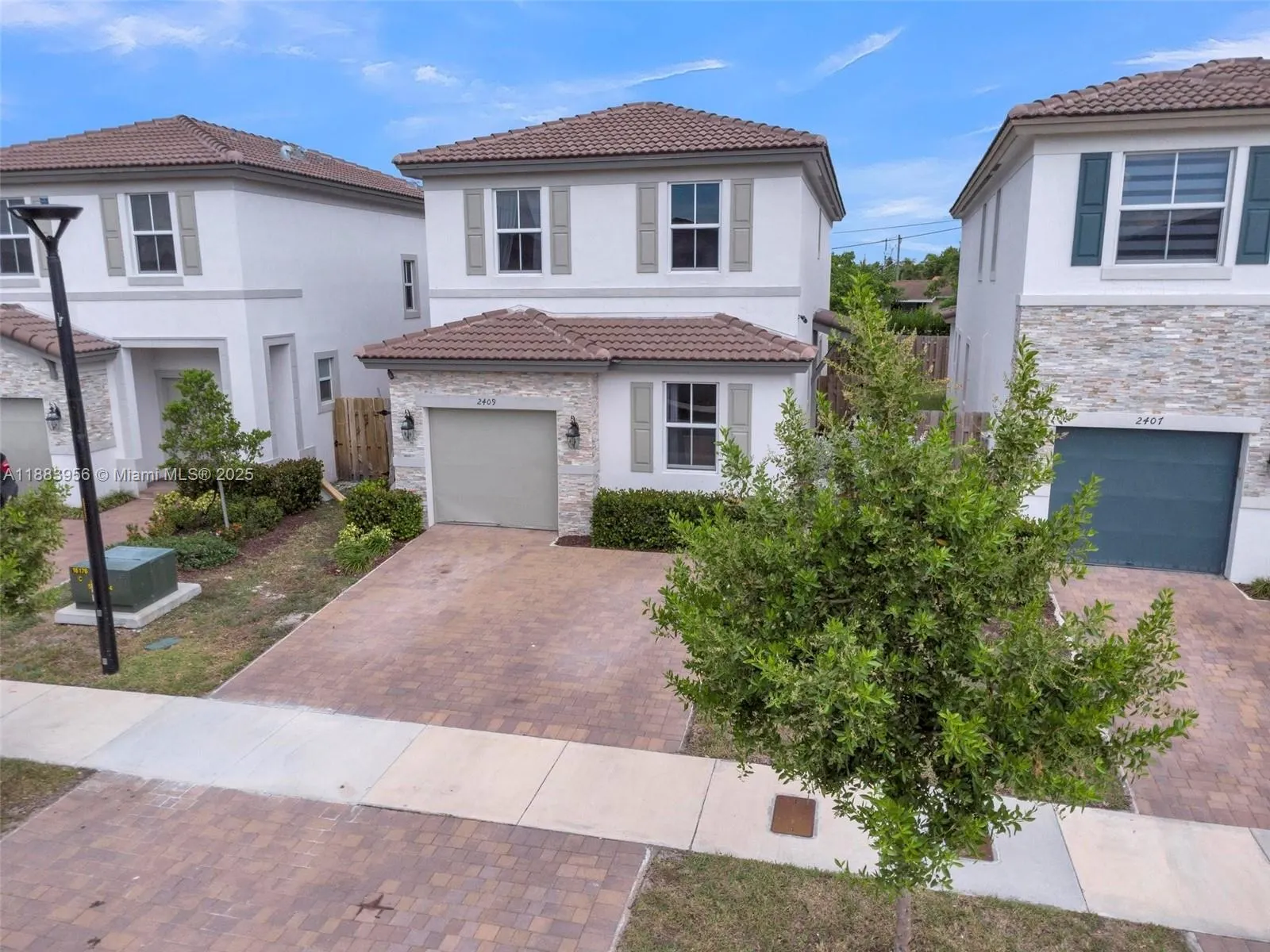 2409 NW 131st Cir