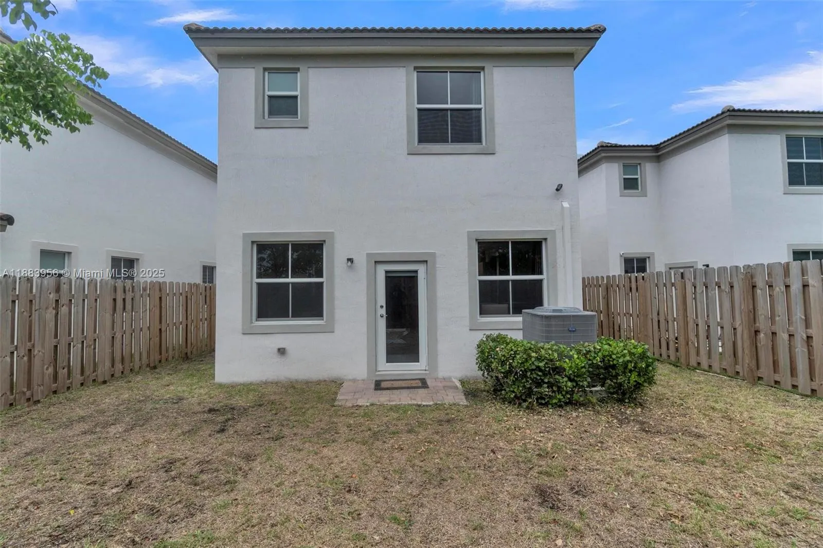 2409 NW 131st Cir
