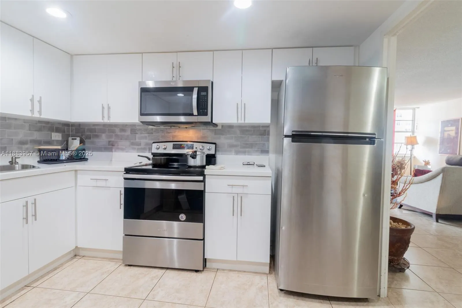 251 174th St, #808