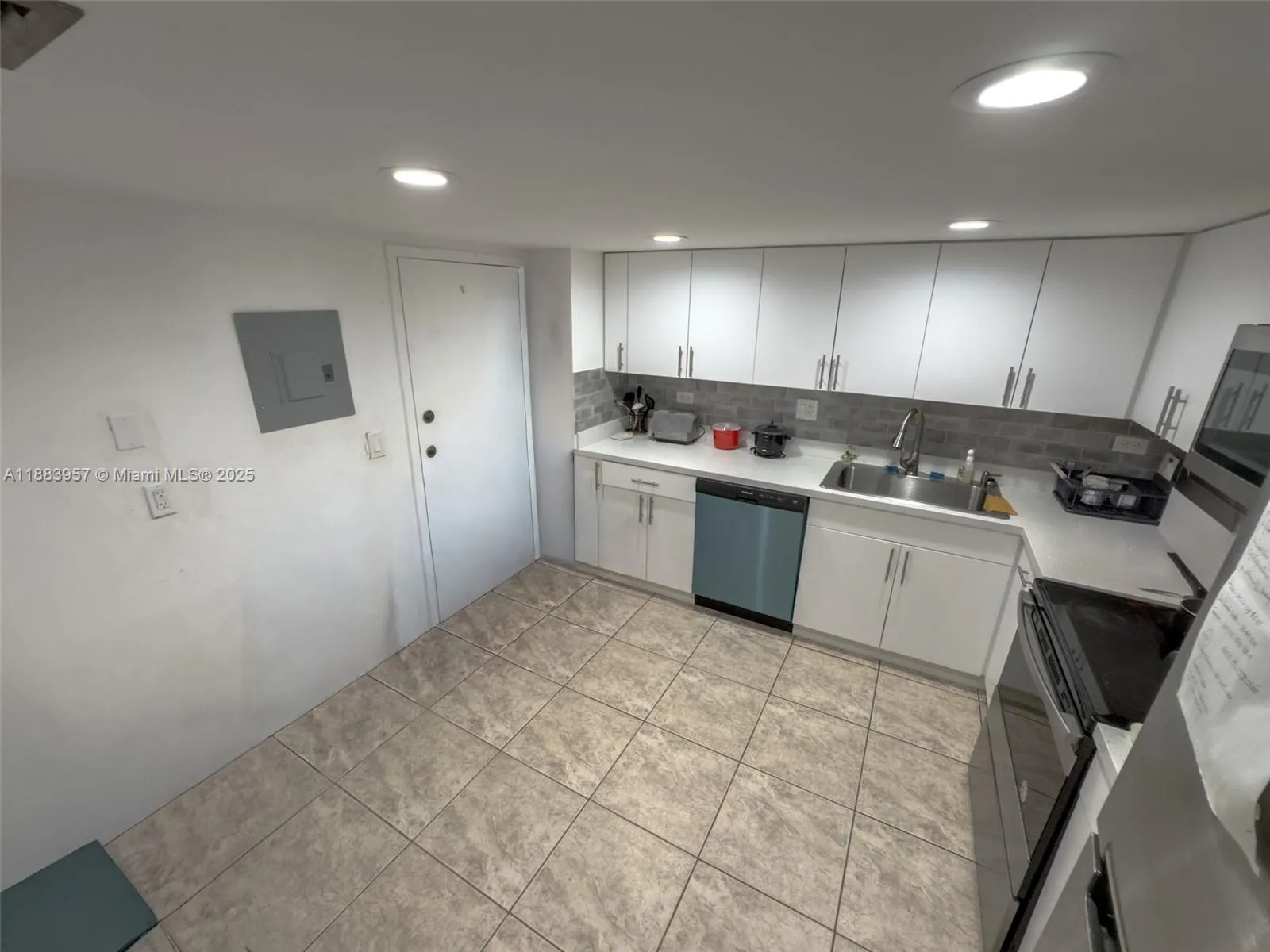 251 174th St, #808