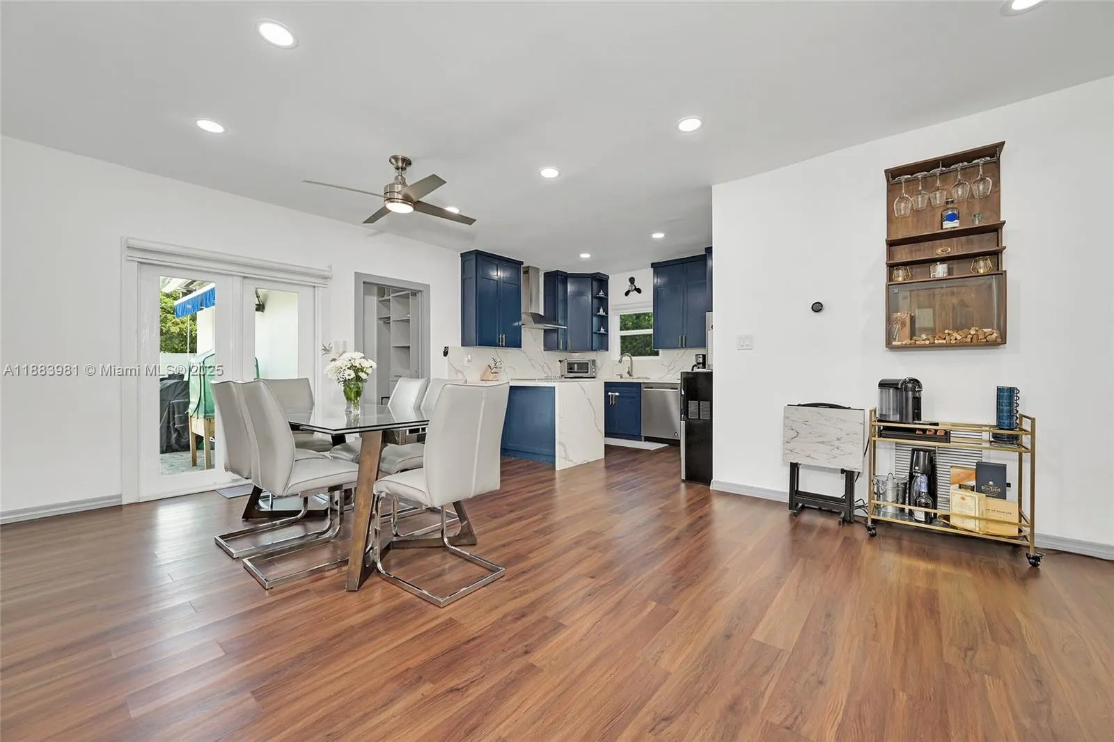335 Romano Ave