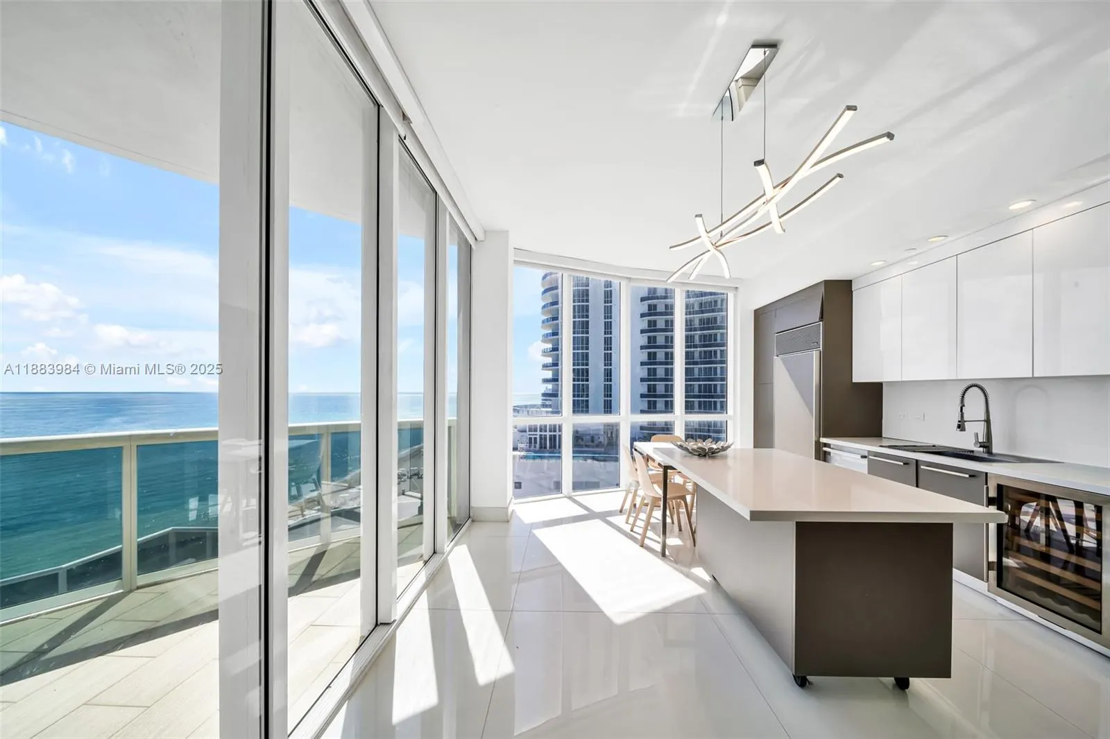 16001 Collins Ave, #701