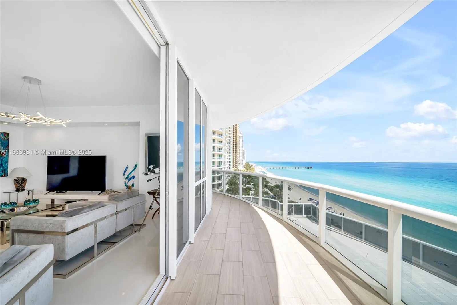 16001 Collins Ave, #701