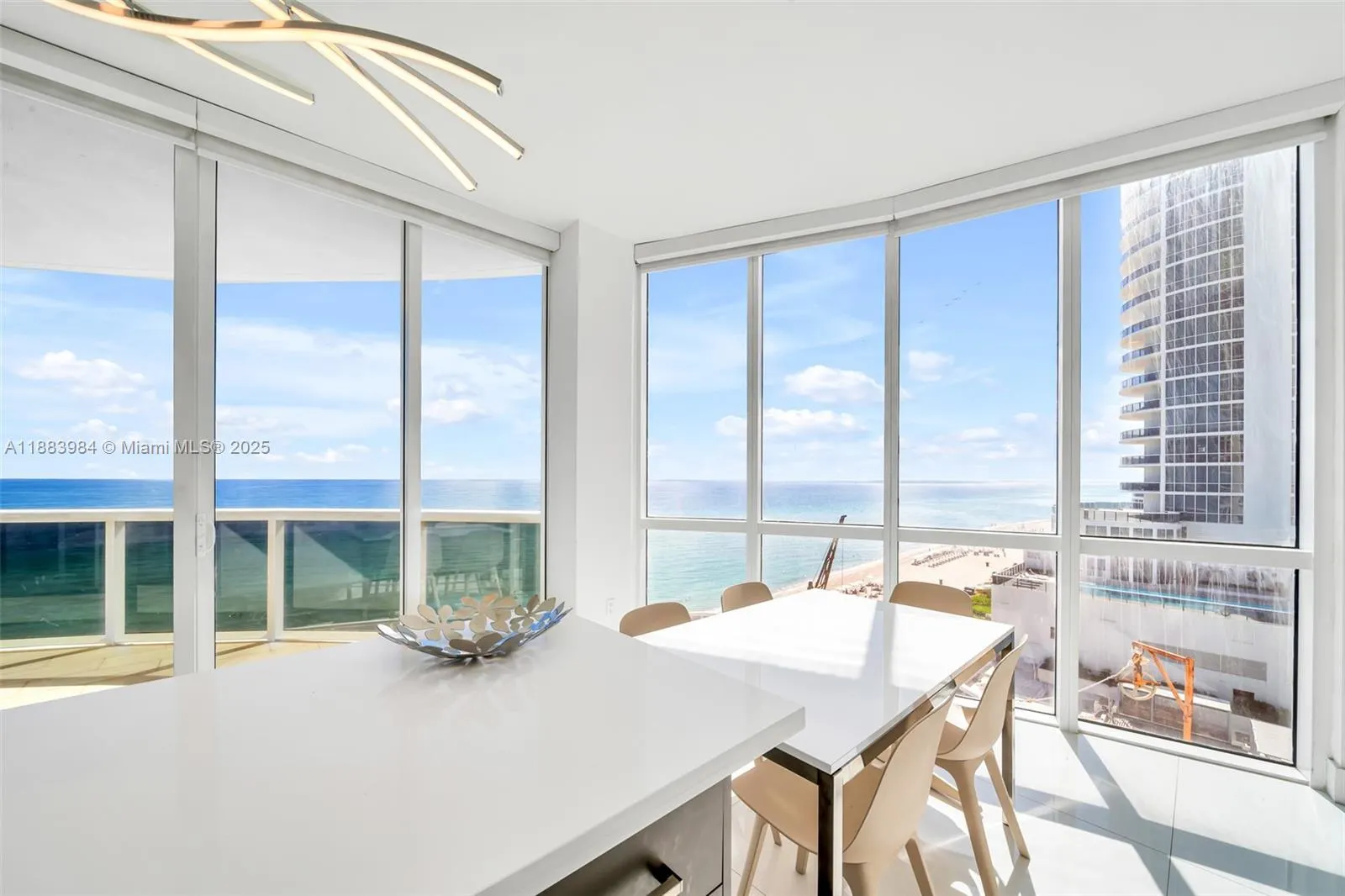 16001 Collins Ave, #701