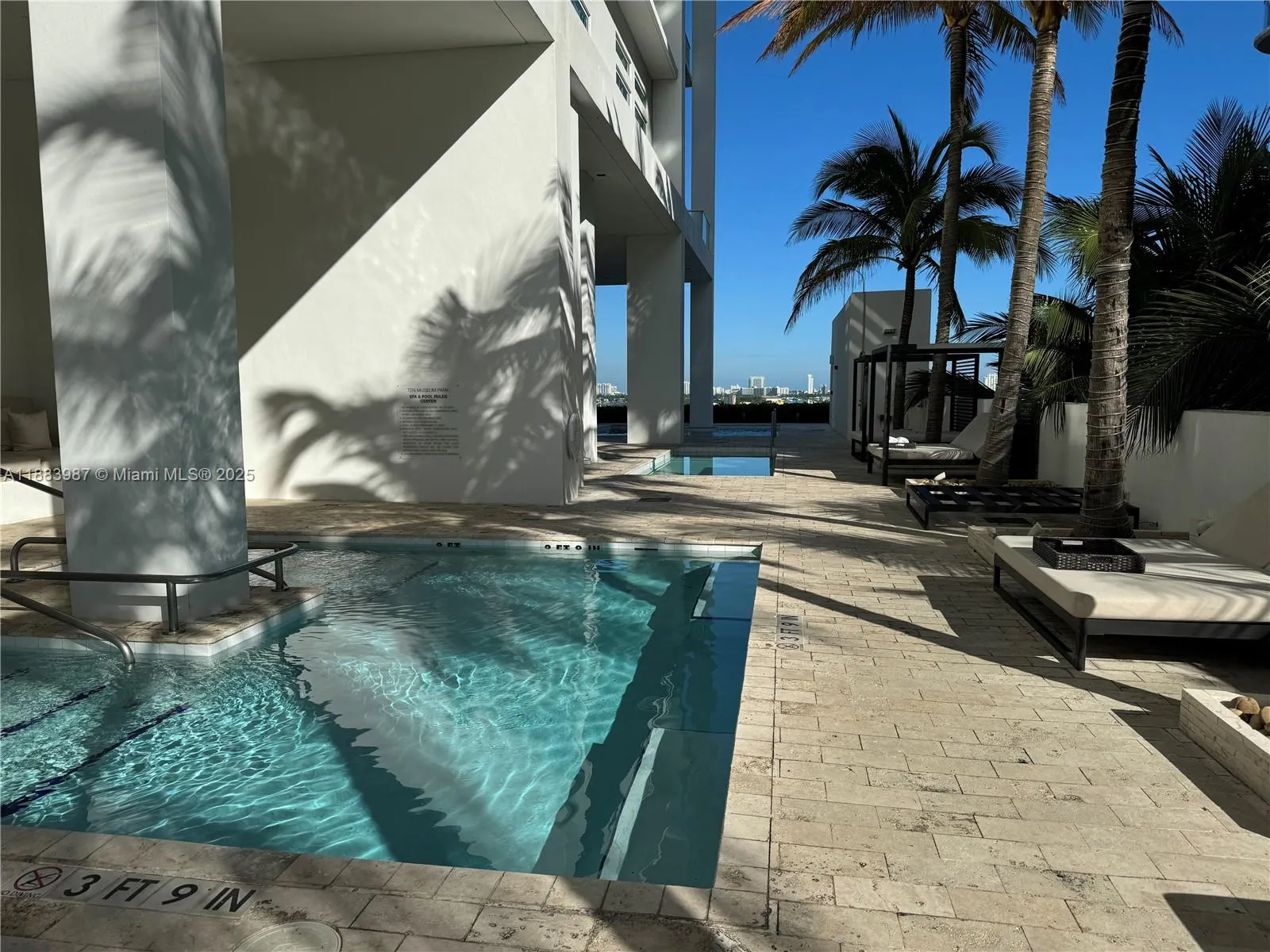 1040 Biscayne Blvd, #1905