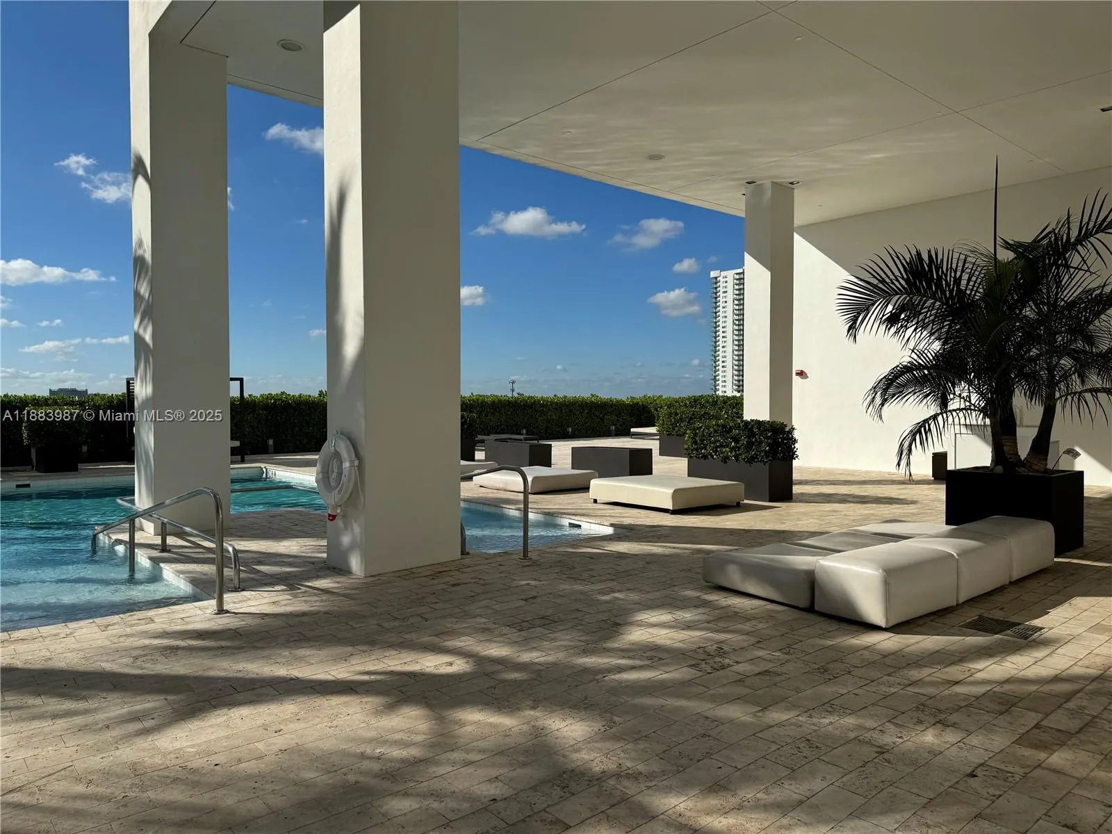1040 Biscayne Blvd, #1905